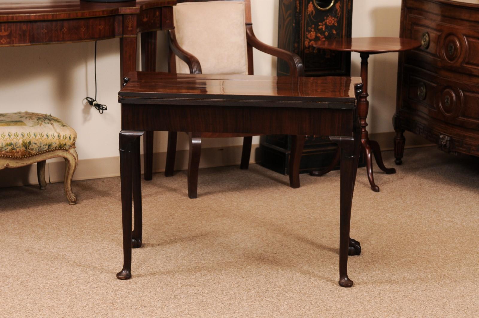 XVIIIe siècle et antérieur Table de jeu Concertino en acajou George III du 18e siècle en vente