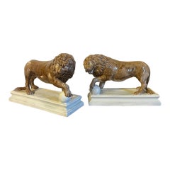 18th Century English George III Ralph Wood Creamware Lions - A Pair