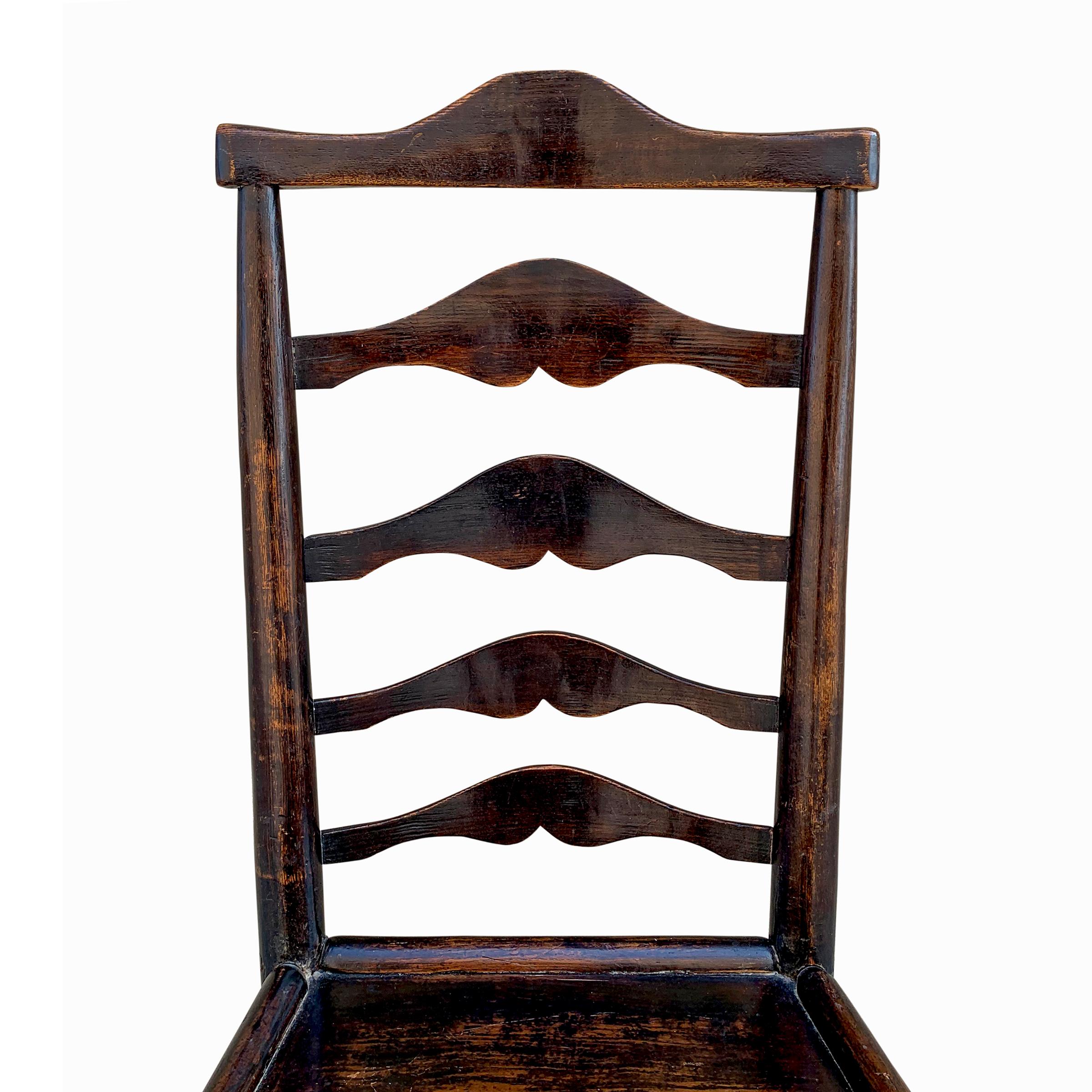 Chaise d'appoint anglaise George III du 18ème siècle en vente 4