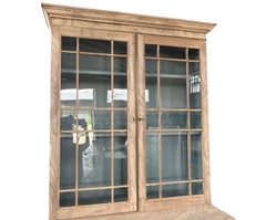 18th Century English Georgian Bleached Mahogany Secretary Bookcase
