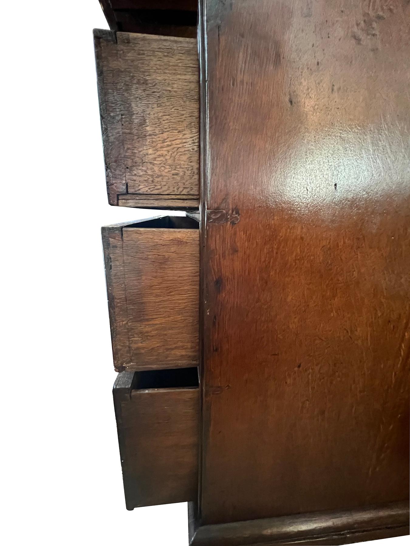 Mid-18th Century 18th Century English Georgian Burl Walnut Veneer Chest on Chest For Sale