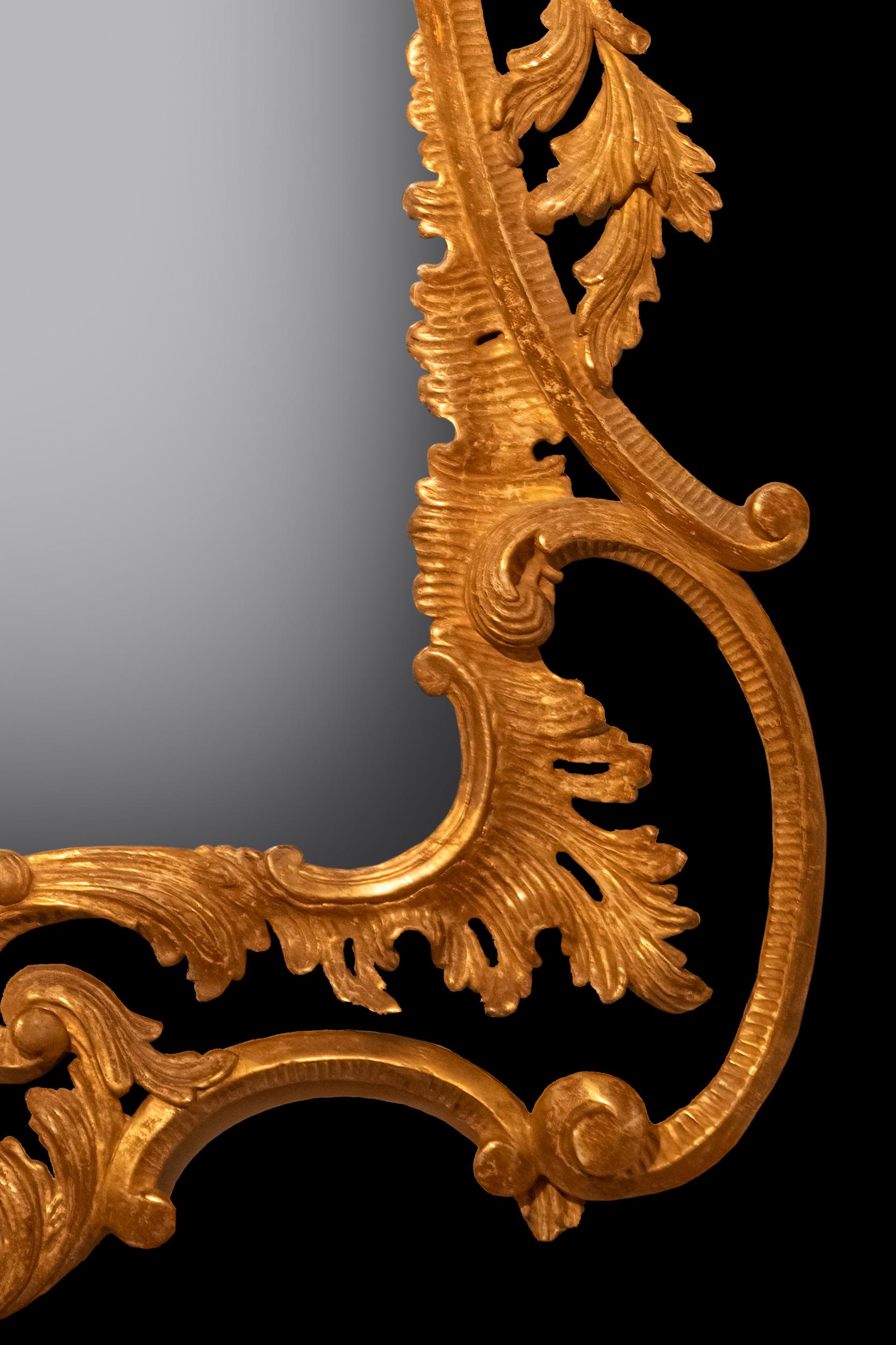 Miroir mural géorgien anglais du 18ème siècle en bois doré sculpté et en verre de pilier Bon état - En vente à Dublin, IE