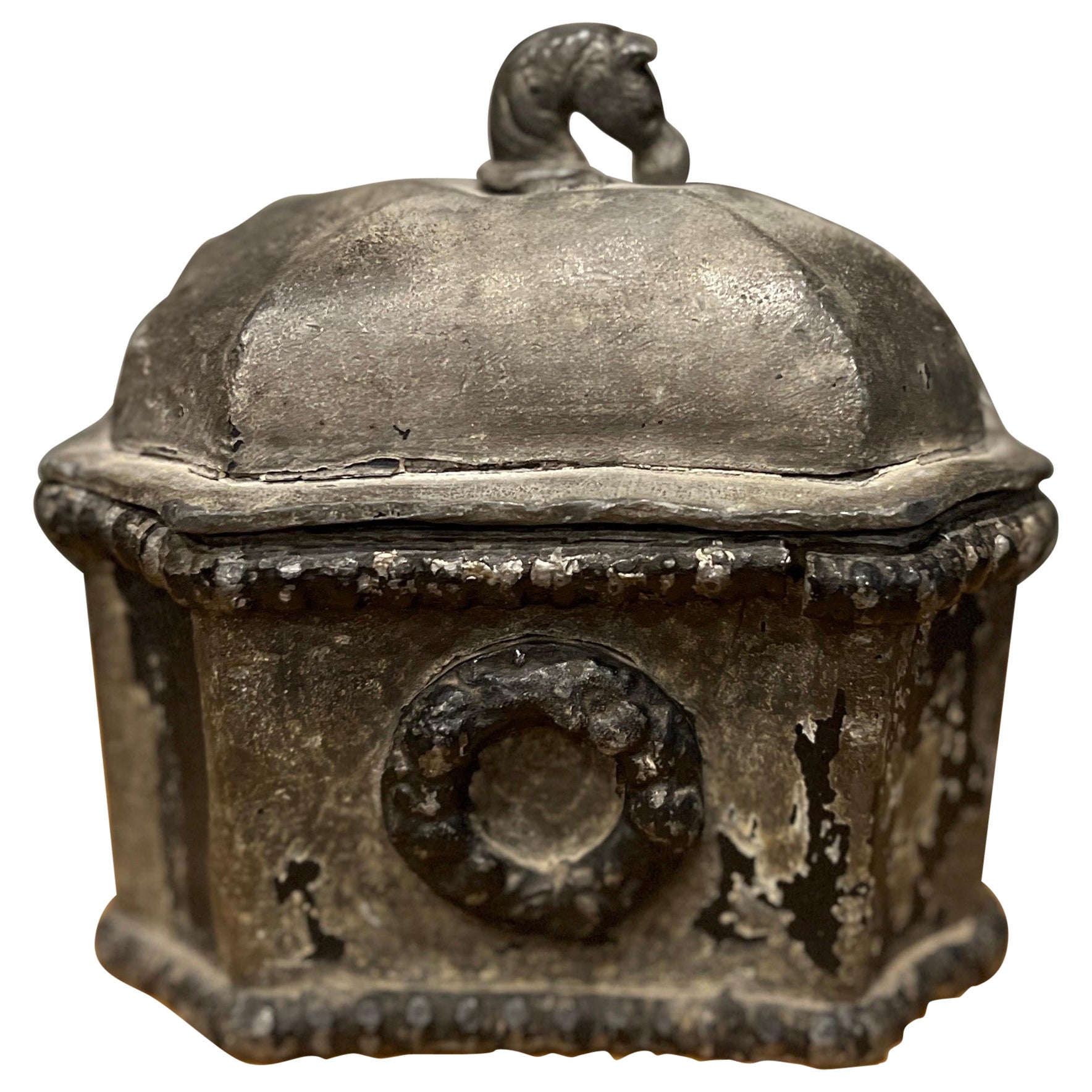 18th Century, English Georgian Lead Tobacco Keeper - Horse Finial