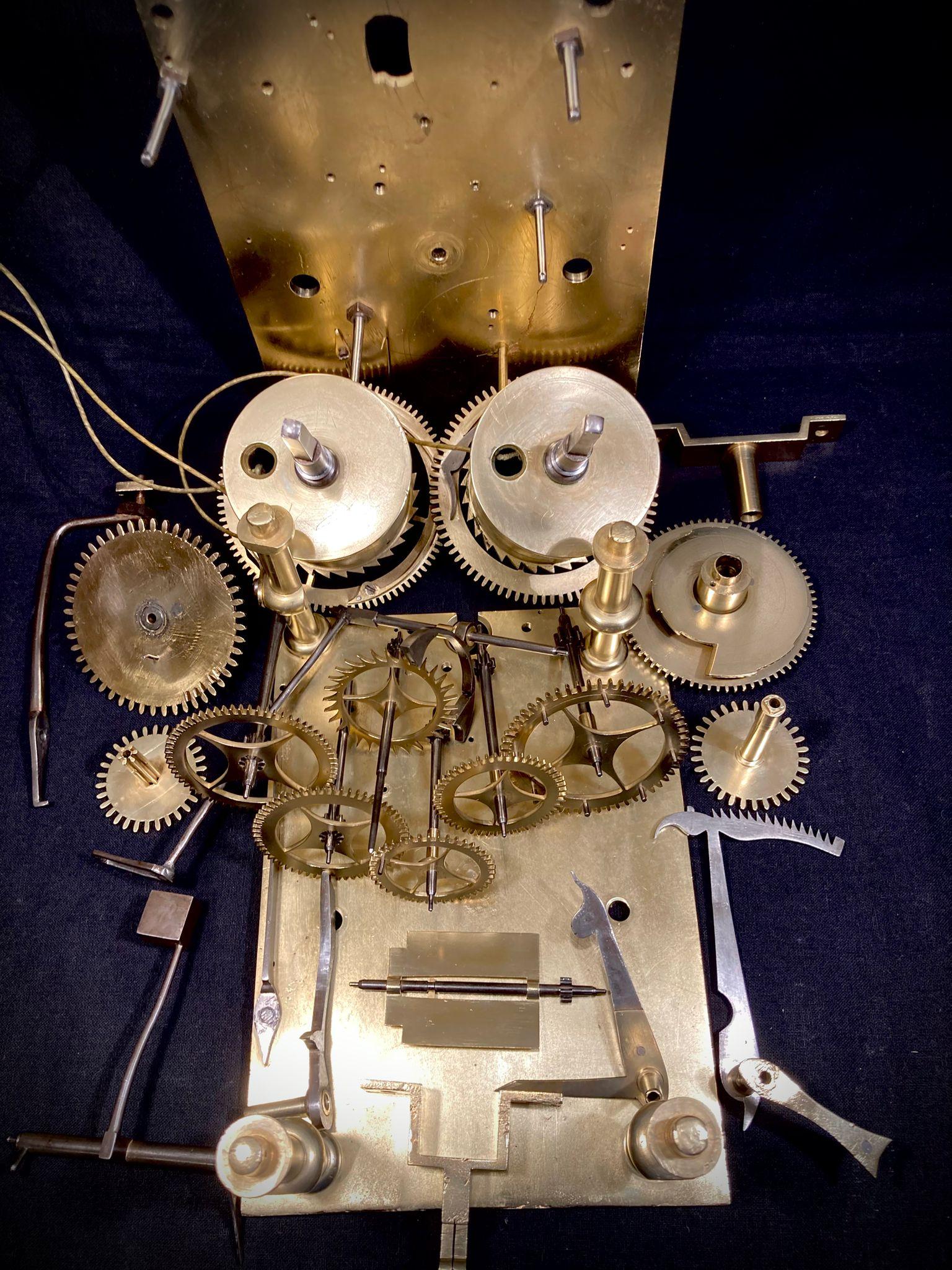 Horloge grand-père anglaise du XVIIIe siècle par A James Pike en vente 5