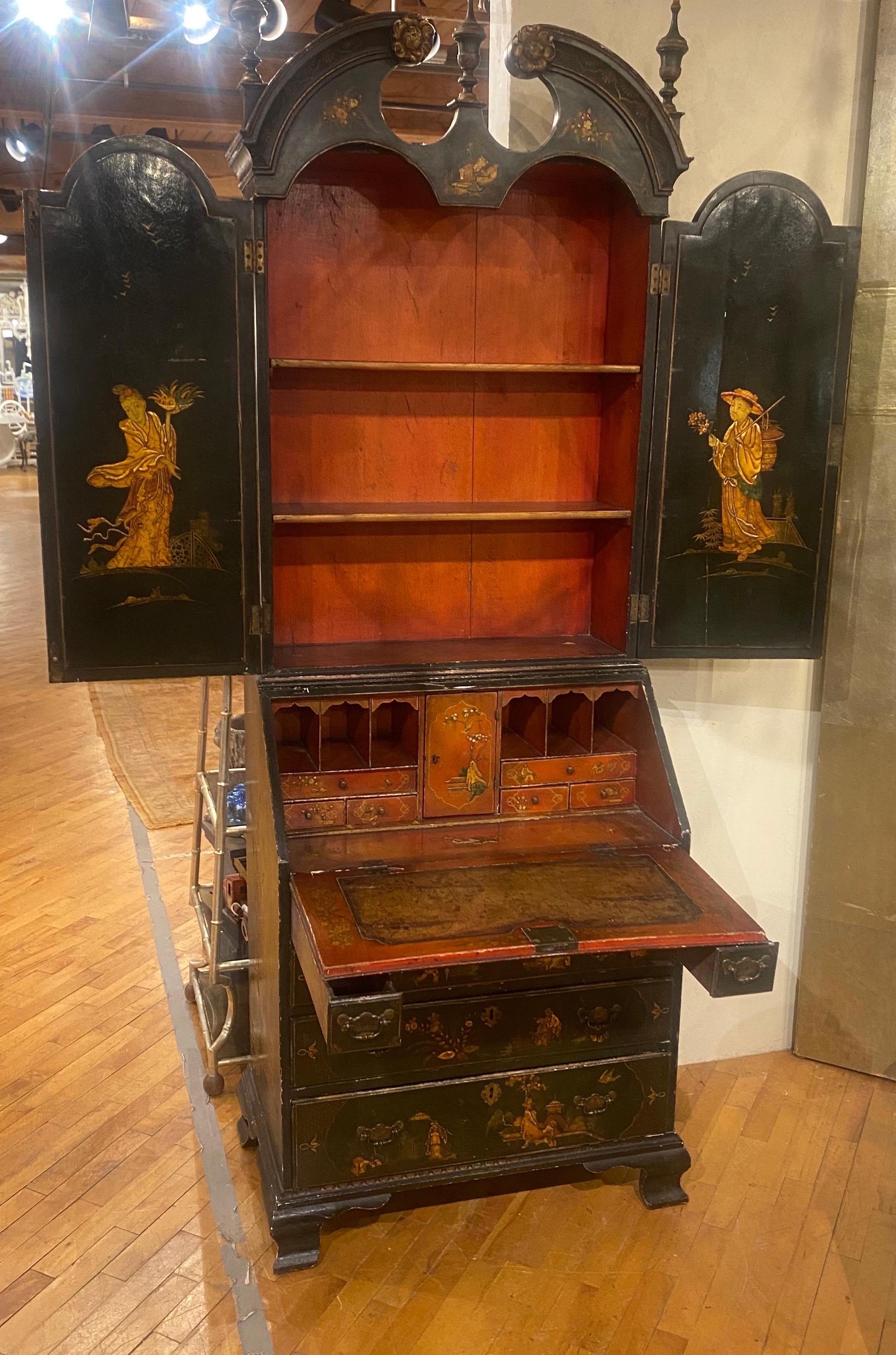 18th Century English Green Chinoiserie Secretary with Red Interior In Good Condition In Charleston, SC