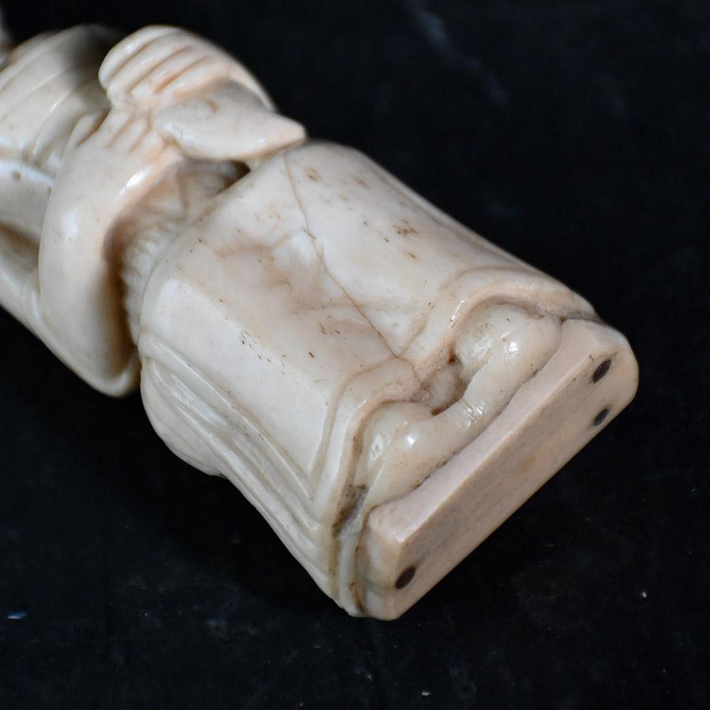 18th Century English Hand Carved Mutton Bone Figurative Snuff Box 5