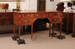 18th Century English Hepplewhite Sideboard in Inlaid Satinwood with Spade Feet