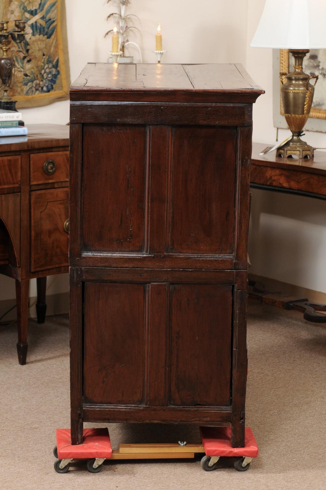 18th Century English Jacobean Style Oak Chest with 4 Drawers For Sale 4