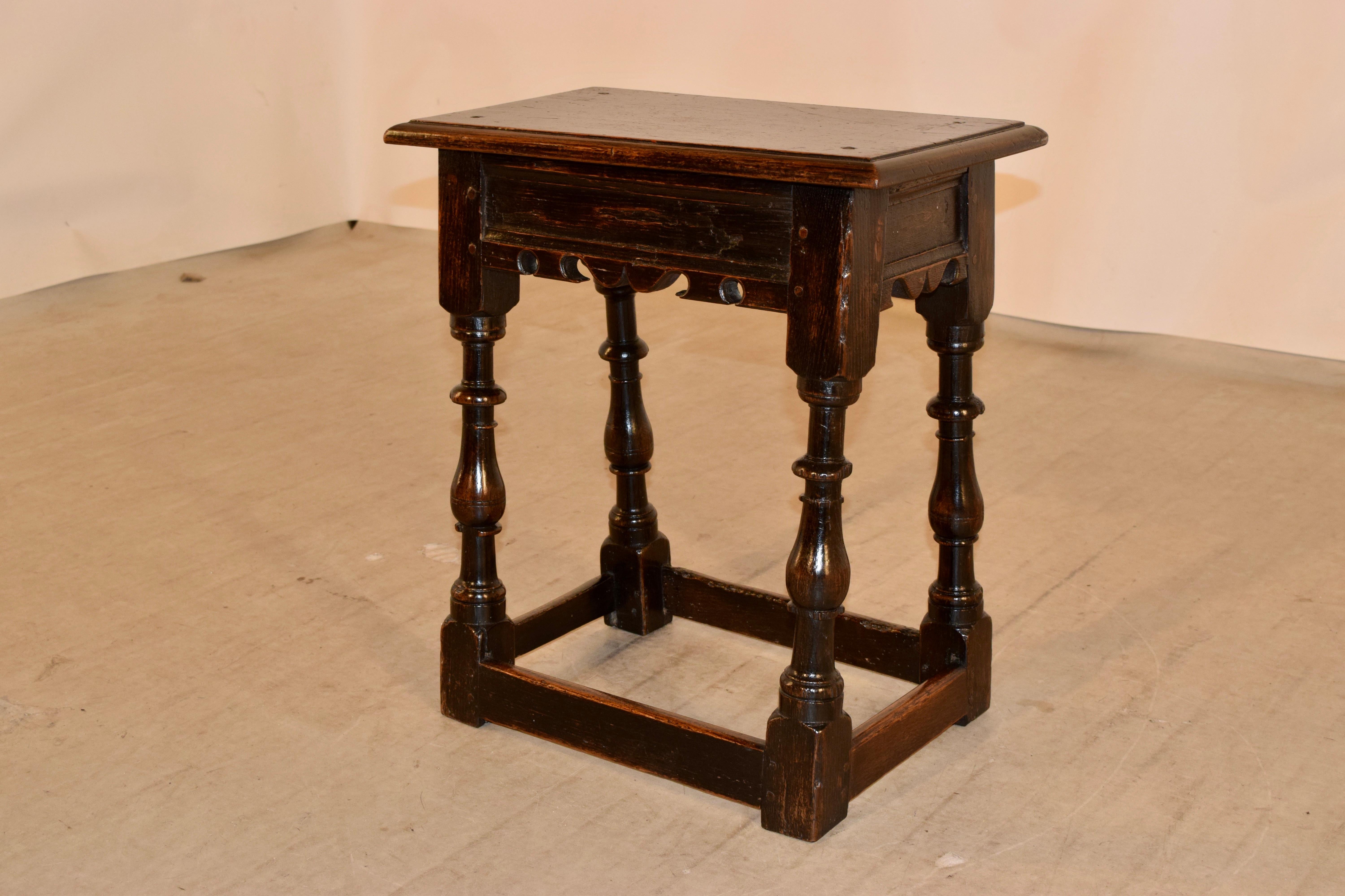 18th Century English Joint Stool In Good Condition In High Point, NC