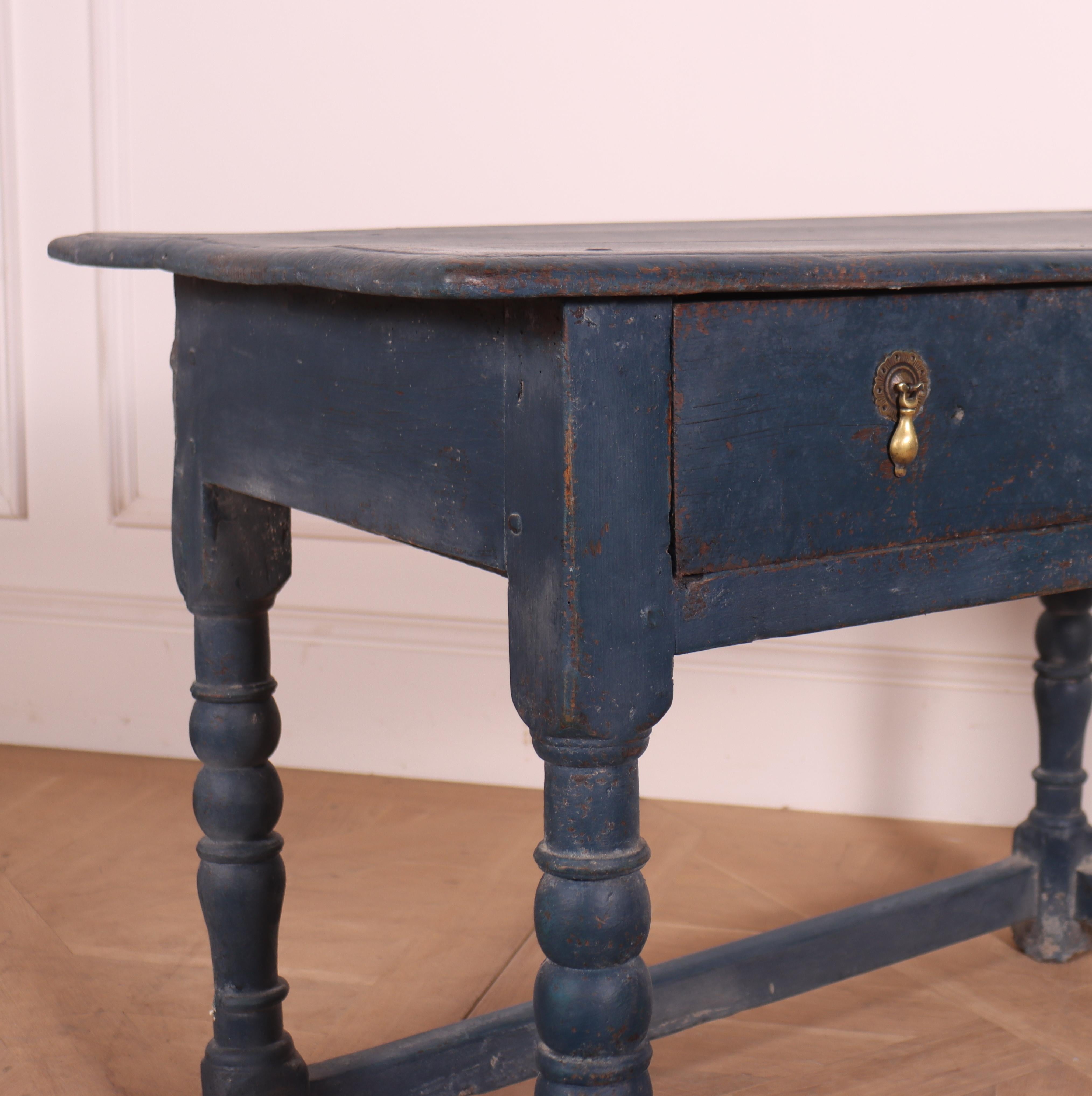 18th century English painted oak one drawer lamp table. 1780.

Dimensions
35.5 inches (90 cms) Wide
20 inches (51 cms) Deep
24.5 inches (62 cms) High.