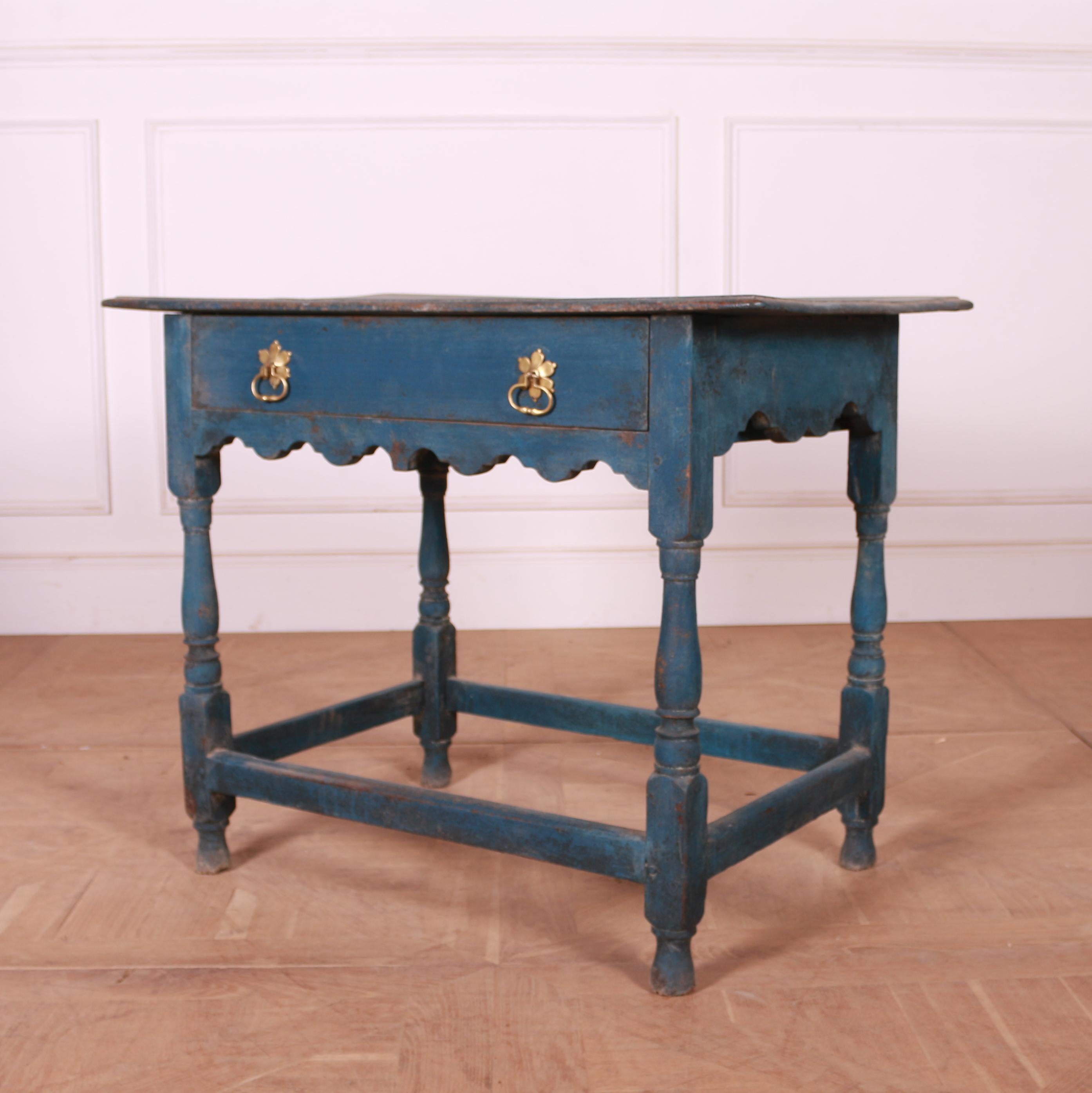 Oak 18th Century English Lamp Table