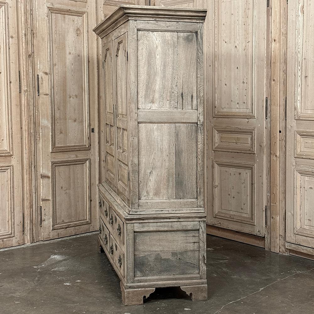 18th Century English Linen Press ~ Cabinet in Stripped Oak For Sale 11