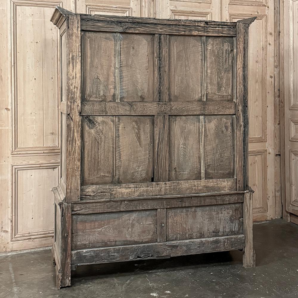 18th Century English Linen Press ~ Cabinet in Stripped Oak For Sale 14