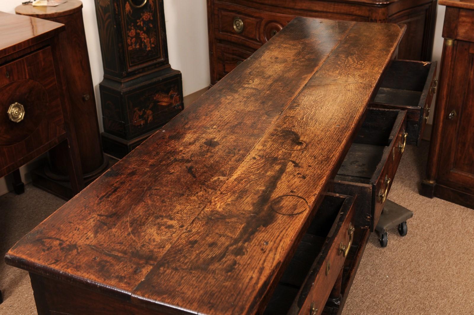 18th Century English Long Dresser Base / Server in Oak with 3 Drawers For Sale 1