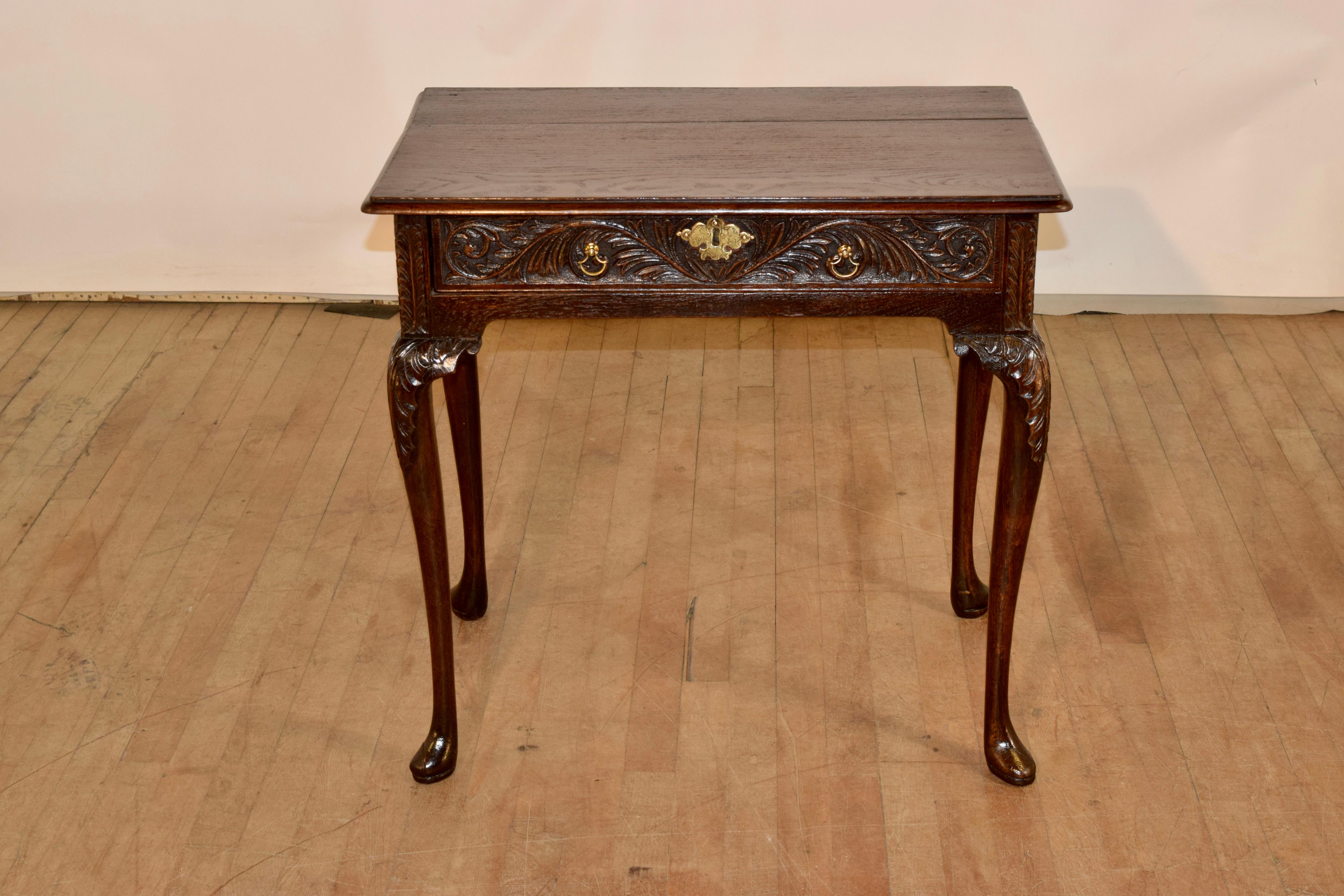 18th Century and Earlier 18th Century English Lowboy For Sale
