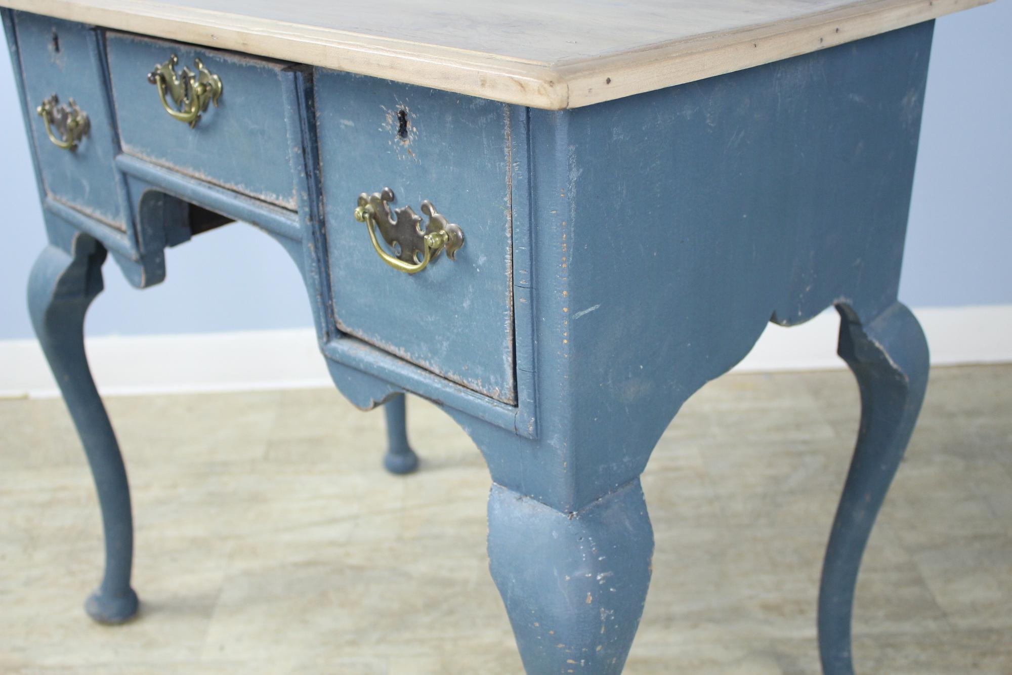 18th Century English Lowboy, Newly Painted with Bleached Top For Sale 4