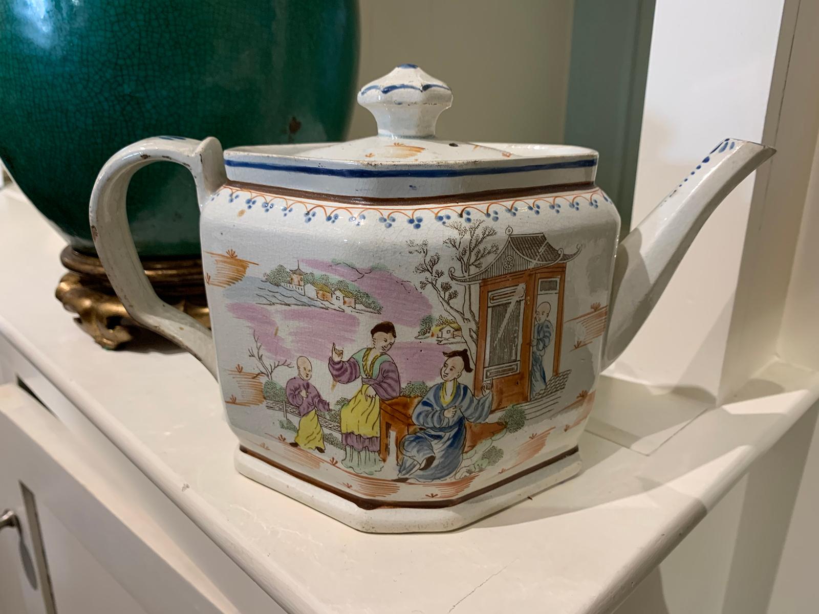 18th century English Lowestoft chinoiserie porcelain teapot.