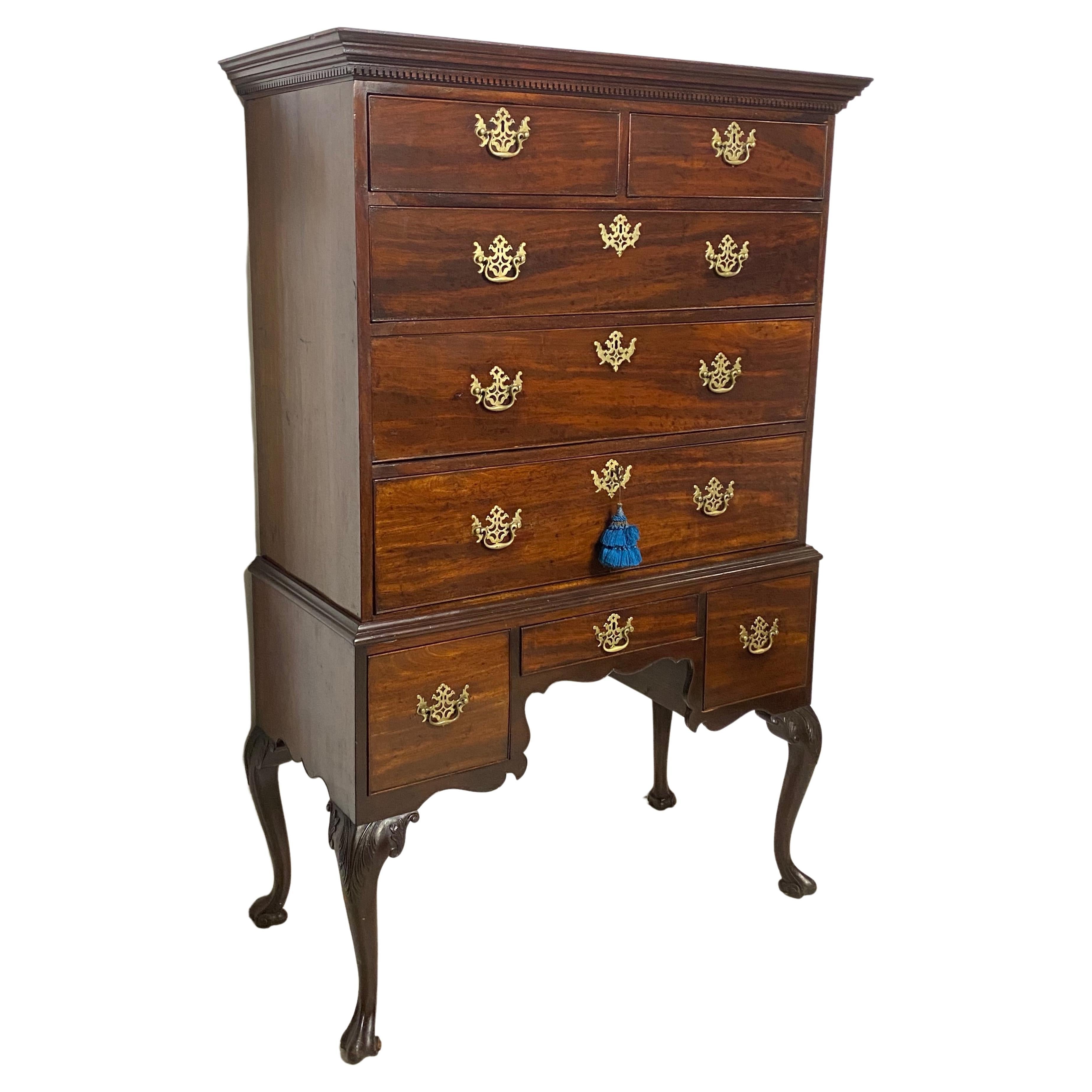 18th Century English Mahogany Chippendale Style Chest on Stand For Sale