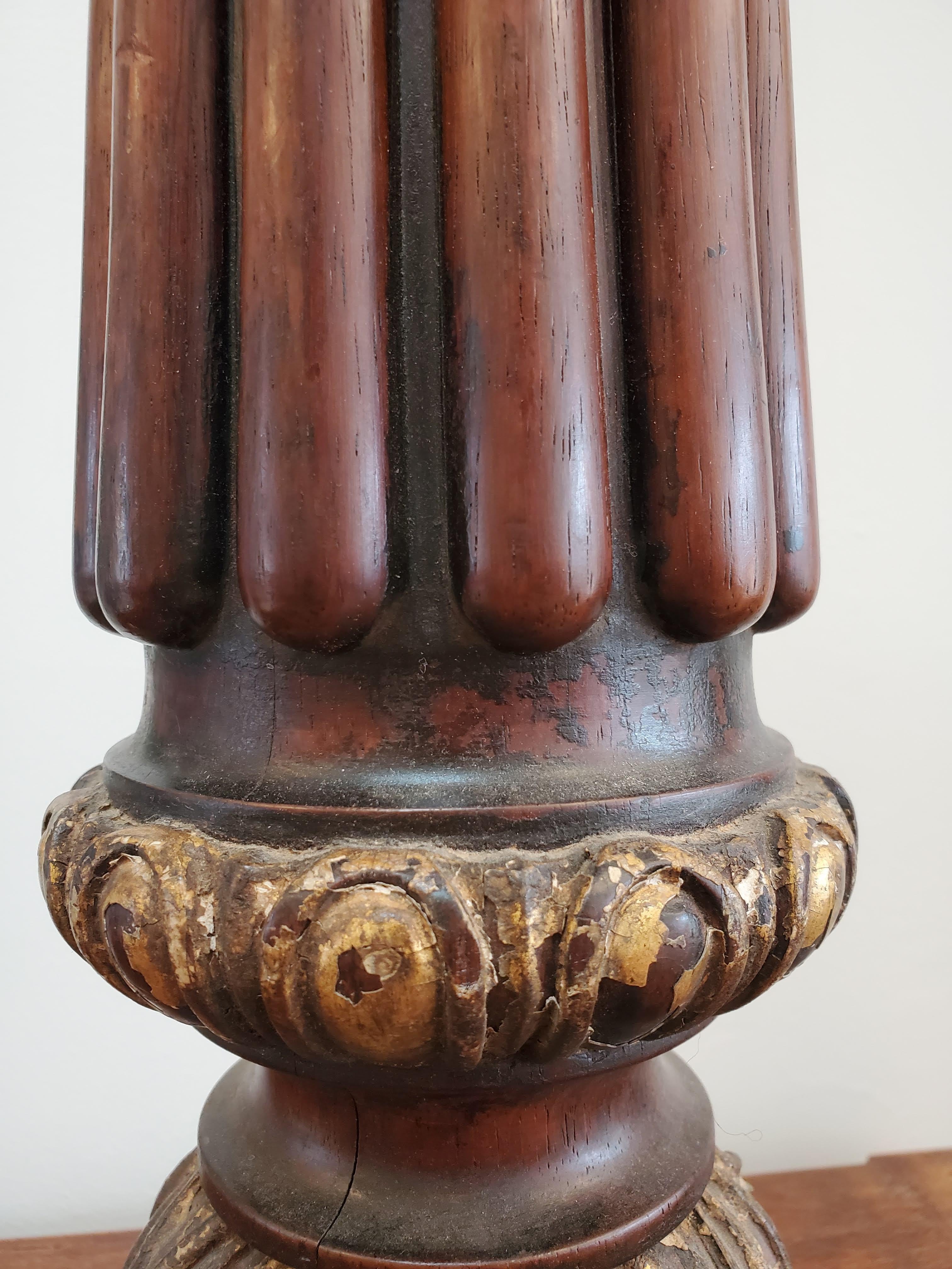 18th Century and Earlier 18th Century English Mahogany Column with Gold Gilt Decoration For Sale
