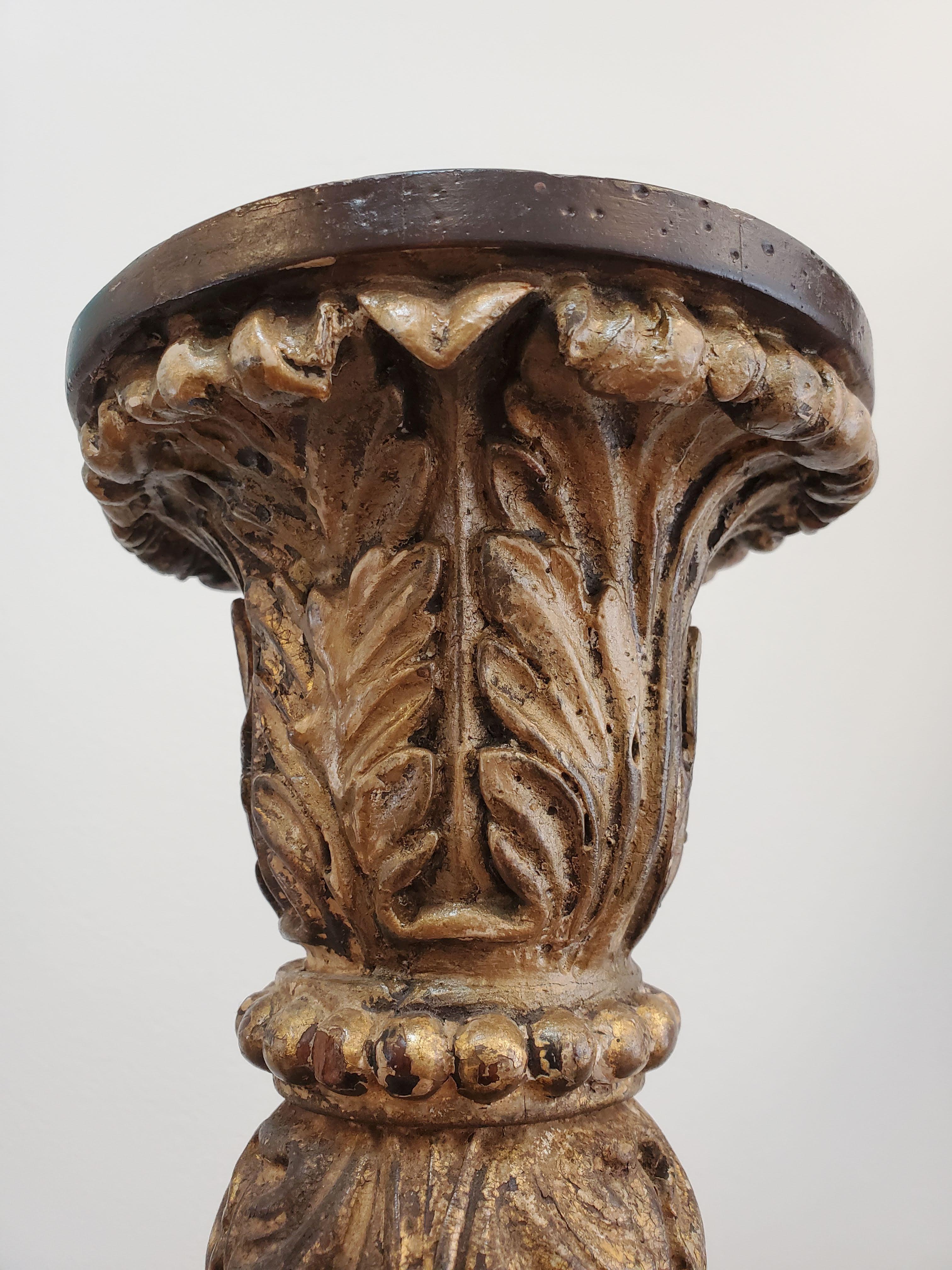 18th Century English Mahogany Column with Gold Gilt Decoration For Sale 2