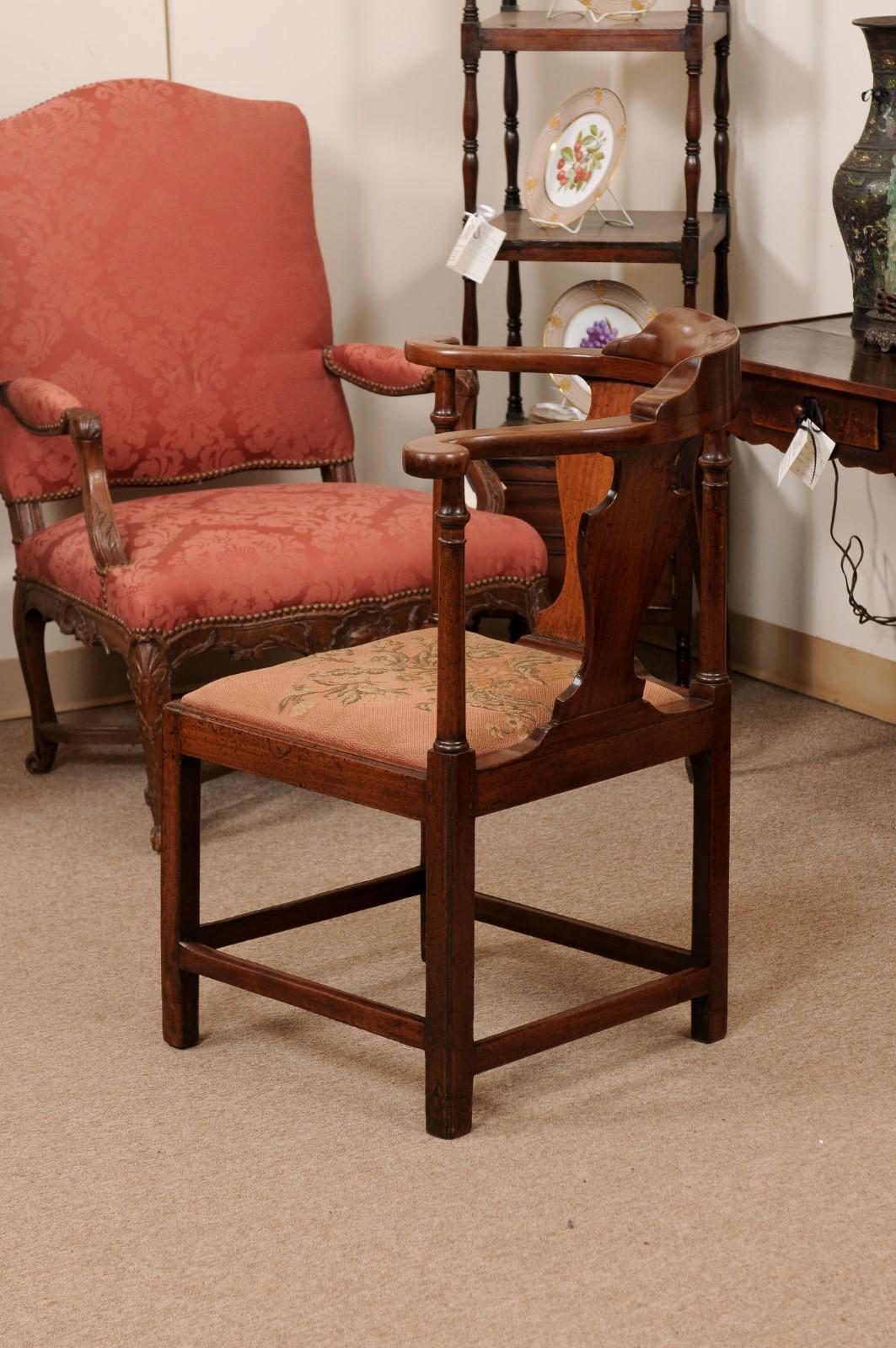 18th Century English Mahogany Corner Chair with Rounded Back, Slip Seat & Box Stretcher