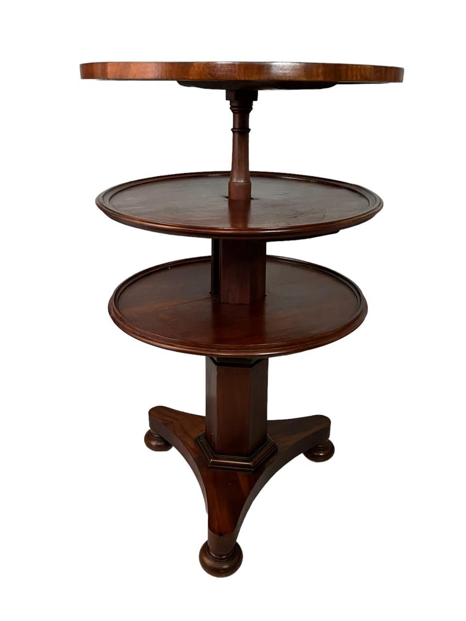 Neoclassical 18th Century English Mahogany Expandable Round Three Tier Dumbwaiter Table For Sale