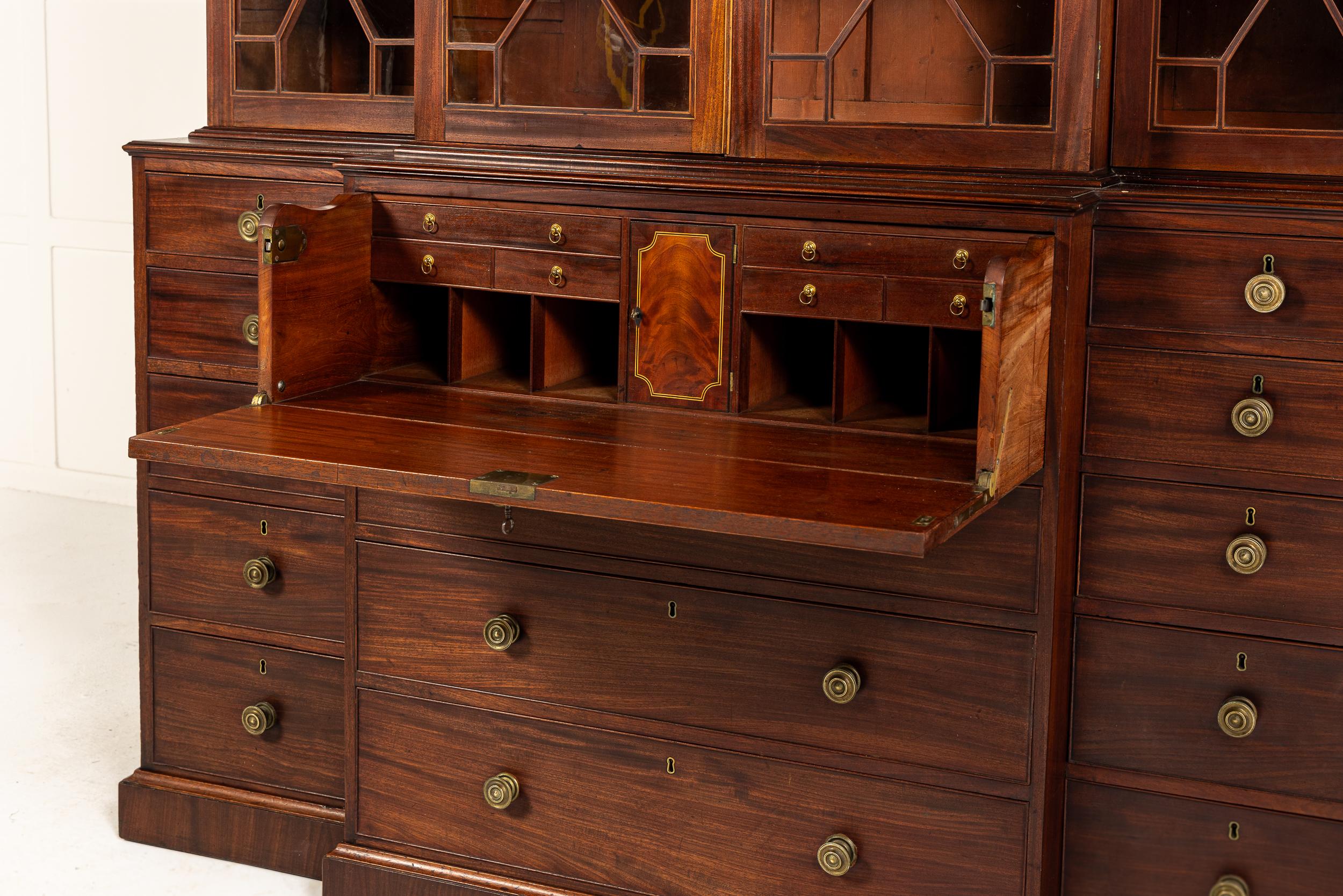 18th Century and Earlier 18th Century English Mahogany Secretaire Bookcase For Sale