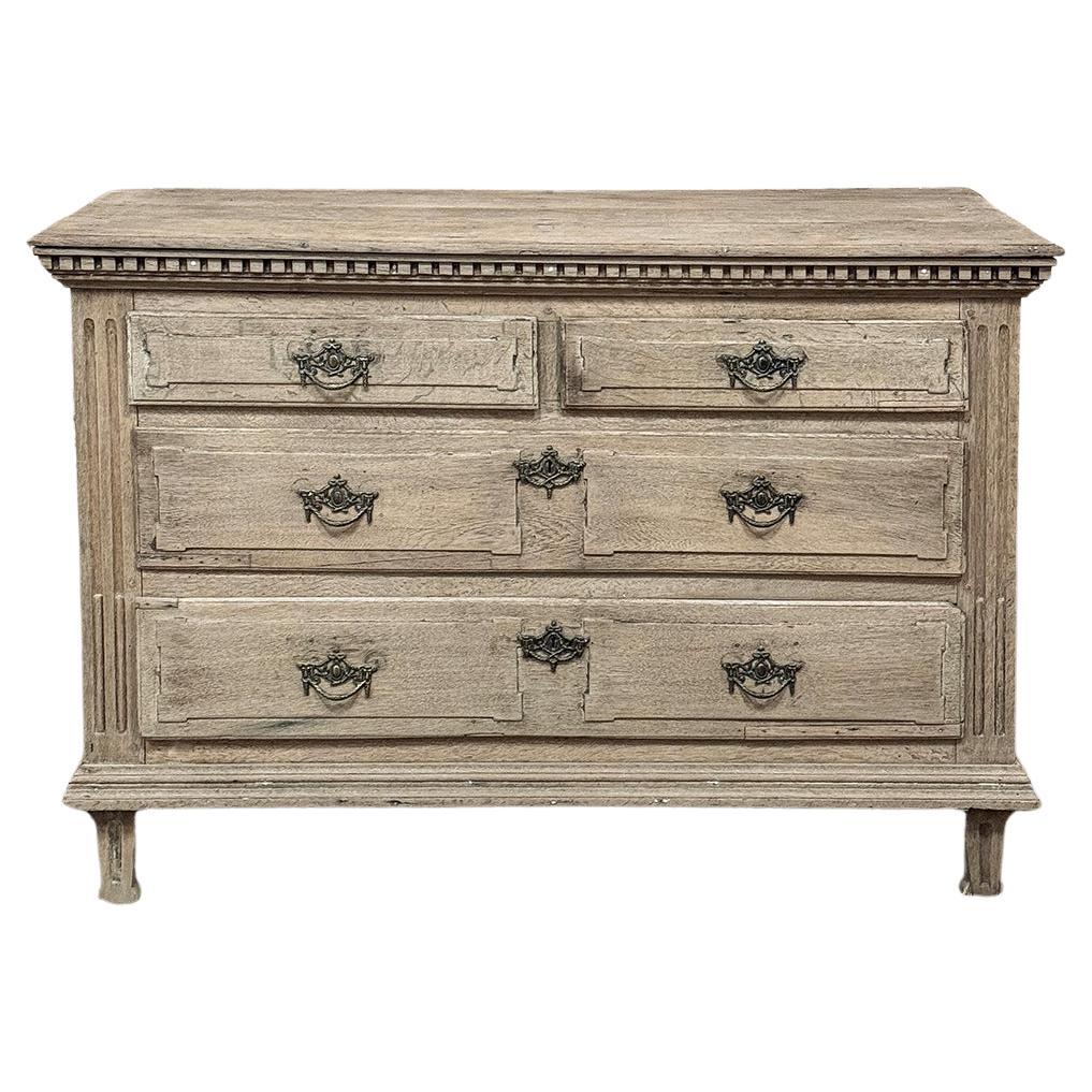 18th Century English Neoclassical Chest of Drawers in Stripped Oak For Sale