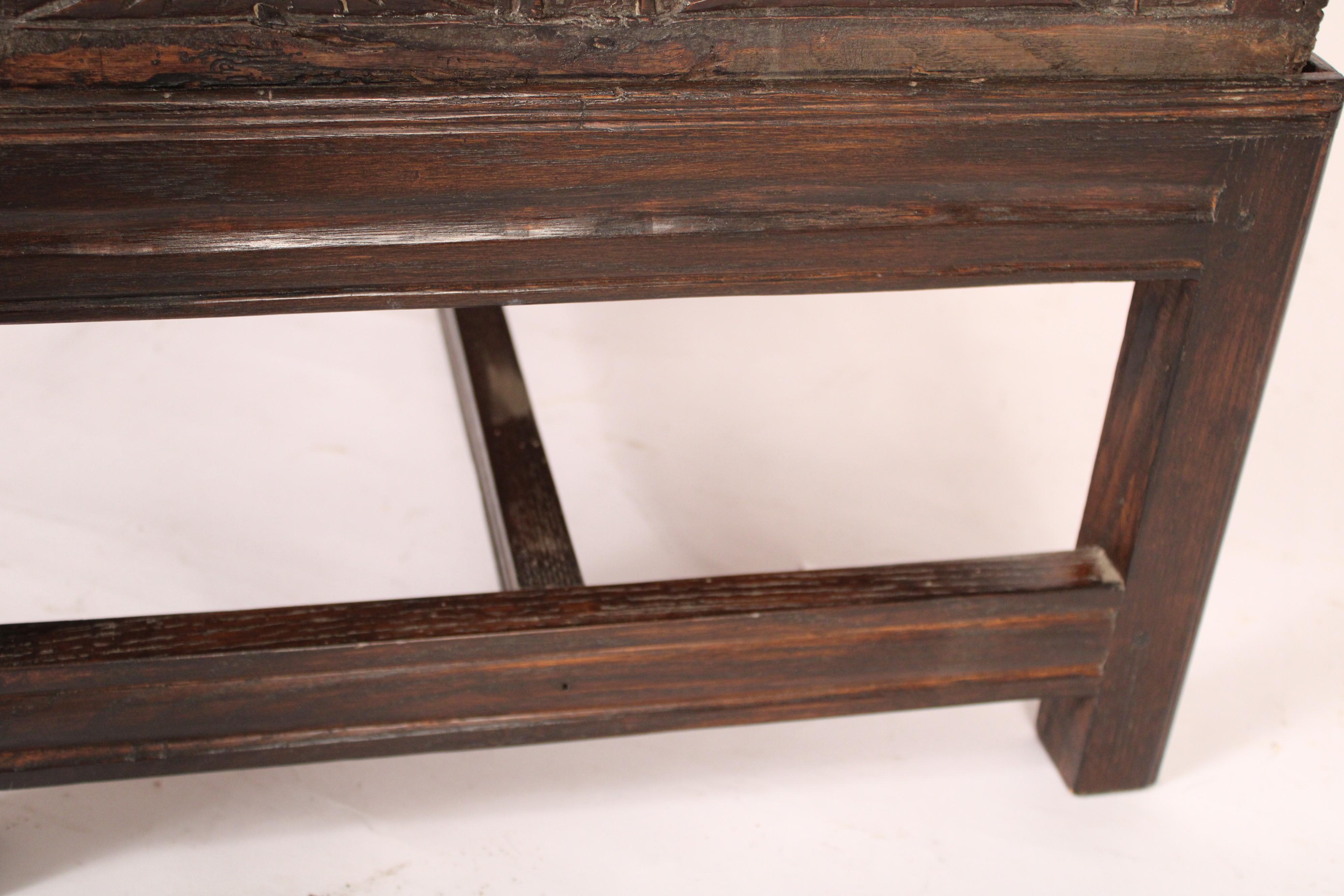 18th Century English Oak Bible Box / Side Table For Sale 6