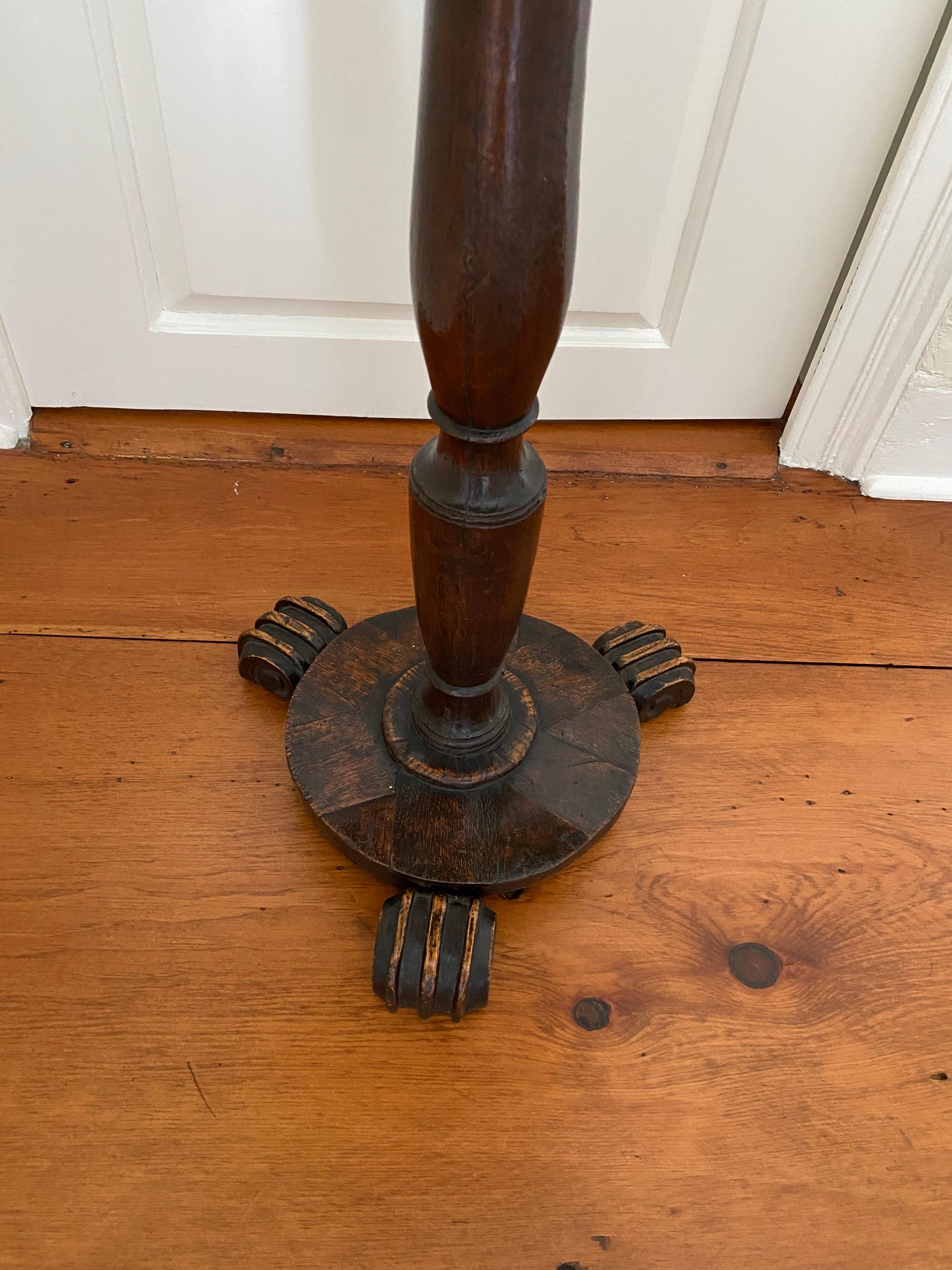 18th Century, English Oak Candle Stand with Inlaid Octagonal Top For Sale 3