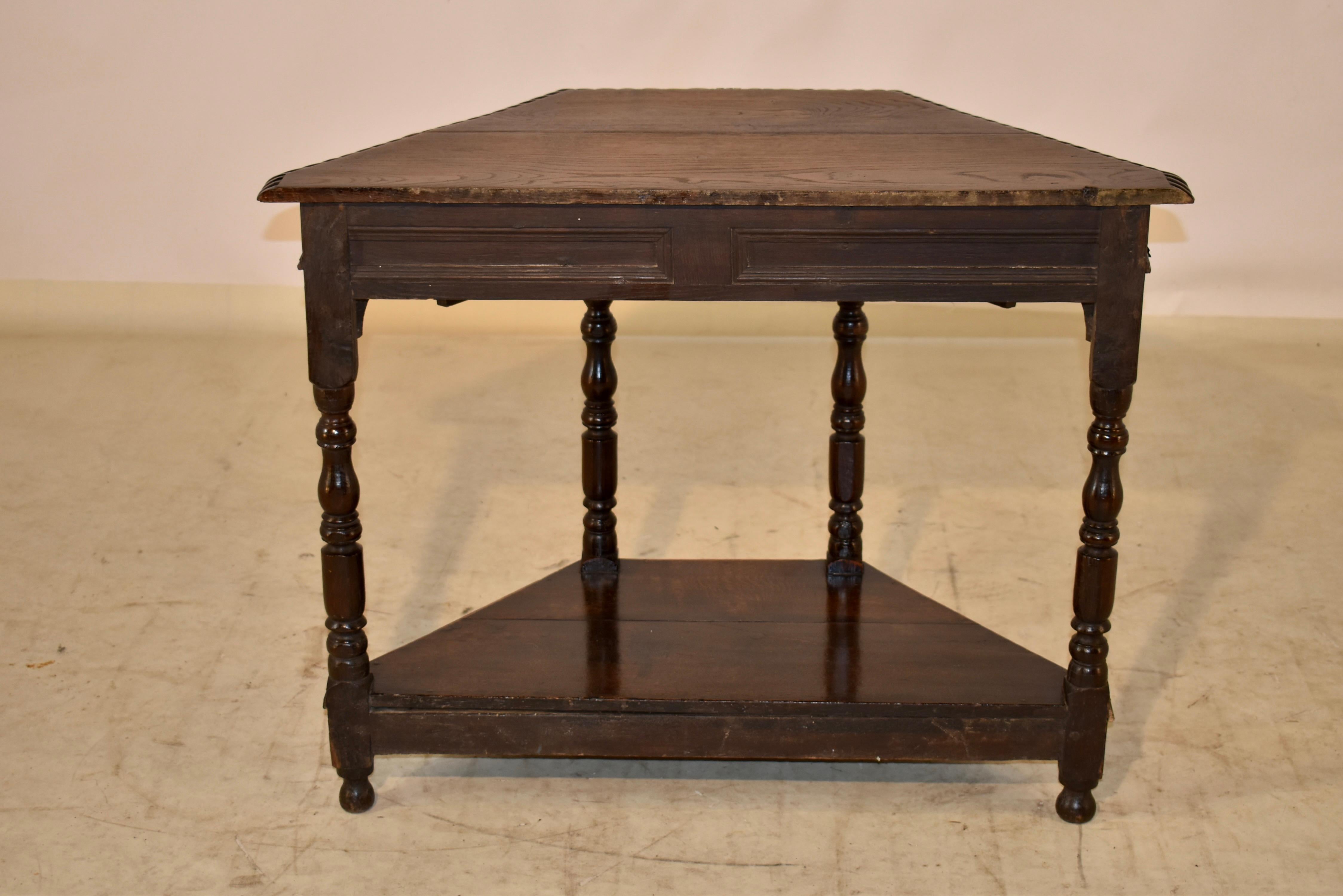 18th Century English Oak Carved Table For Sale 3
