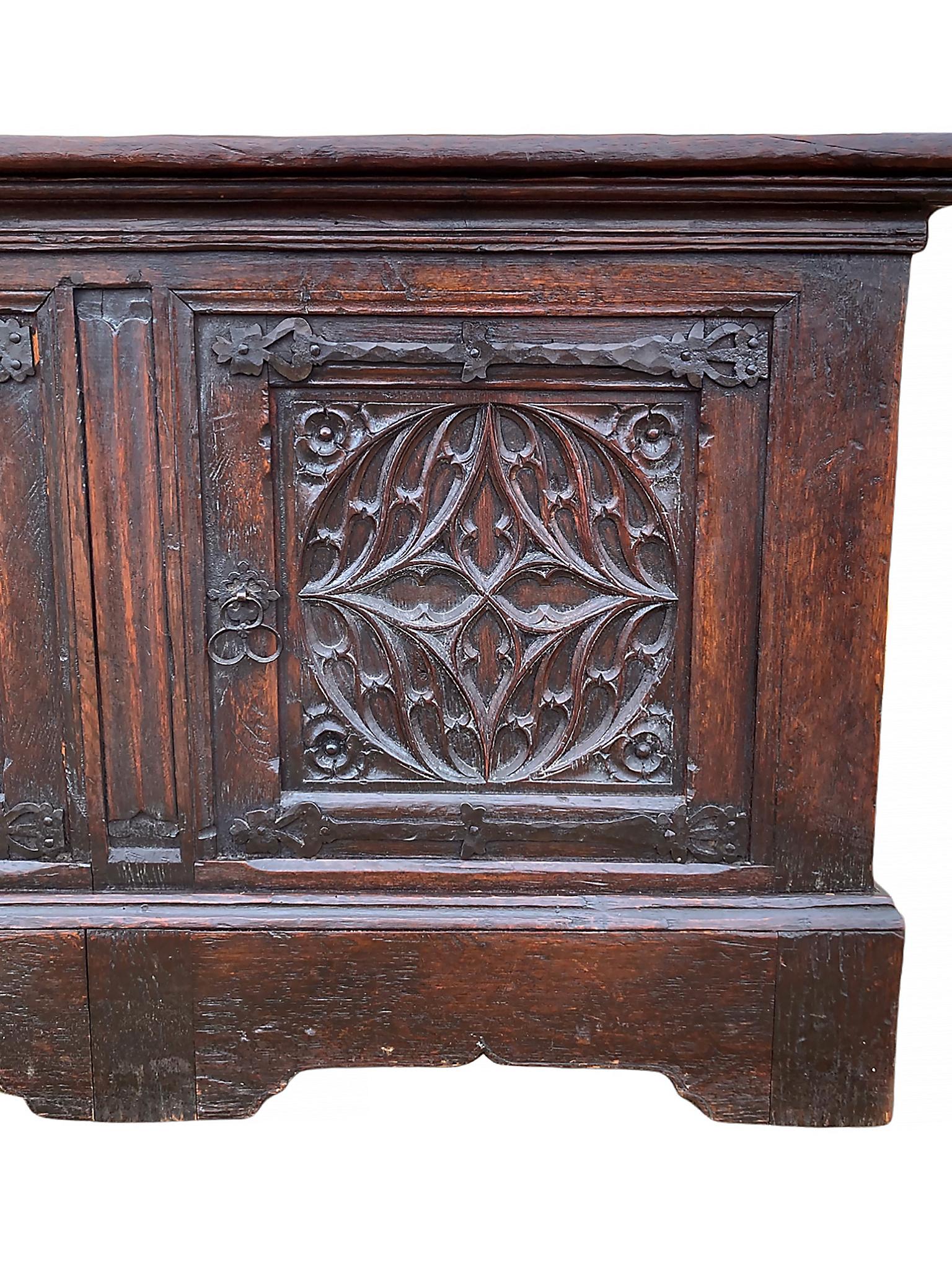 18th Century English Oak Coffer Blanket Chest 4