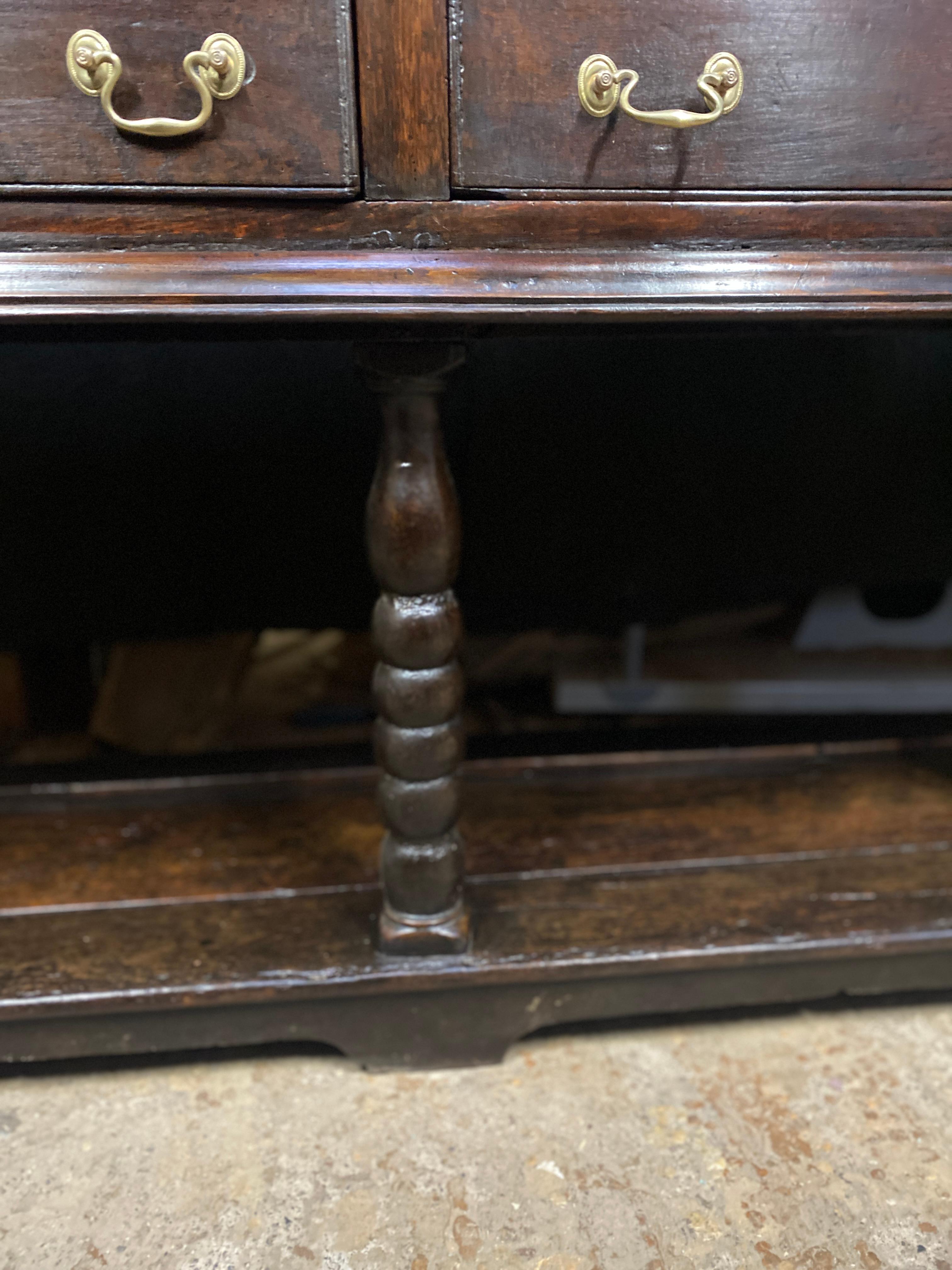 18th Century English Oak Console with 3 Drawers For Sale 7