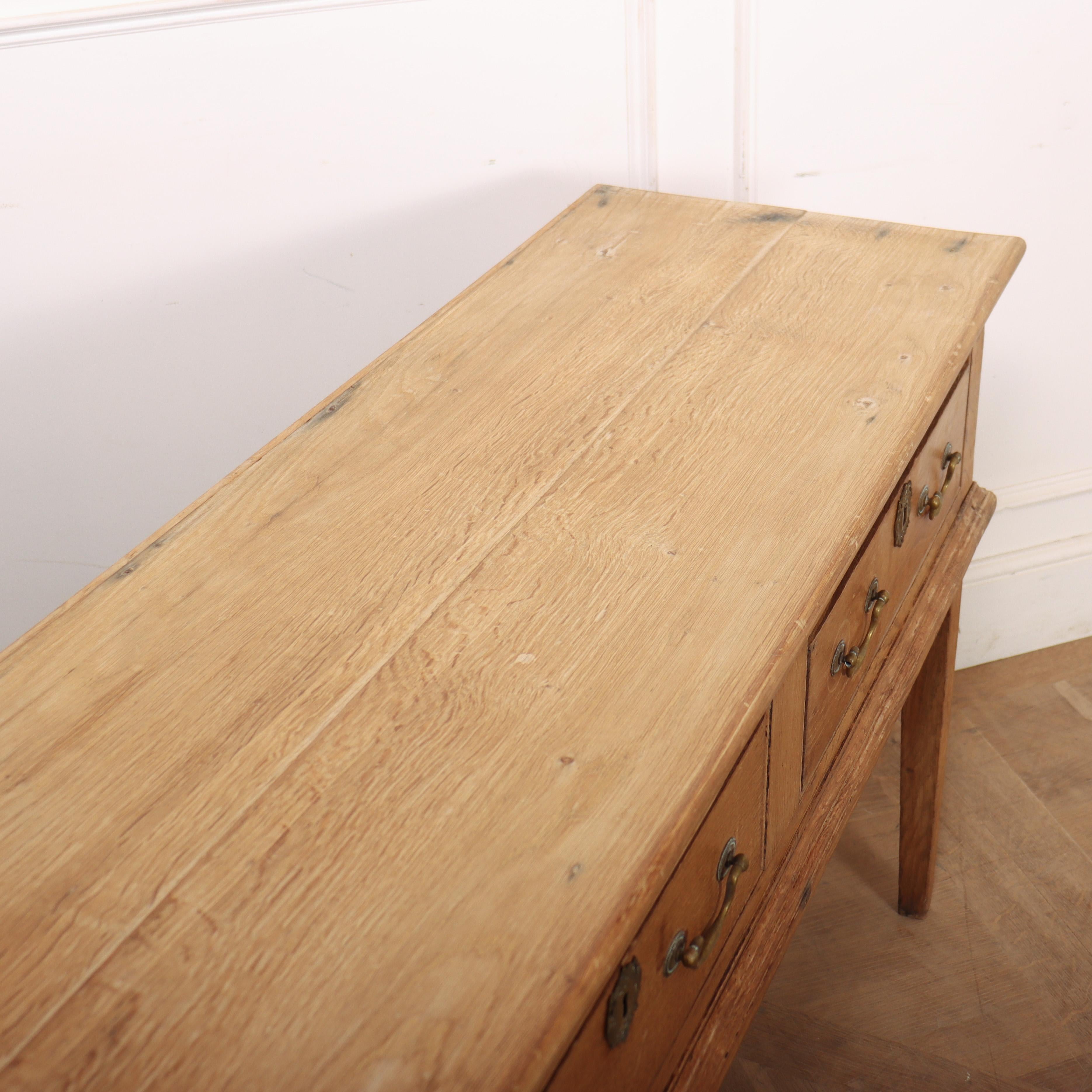 18th Century English Oak Dresser Base For Sale 5