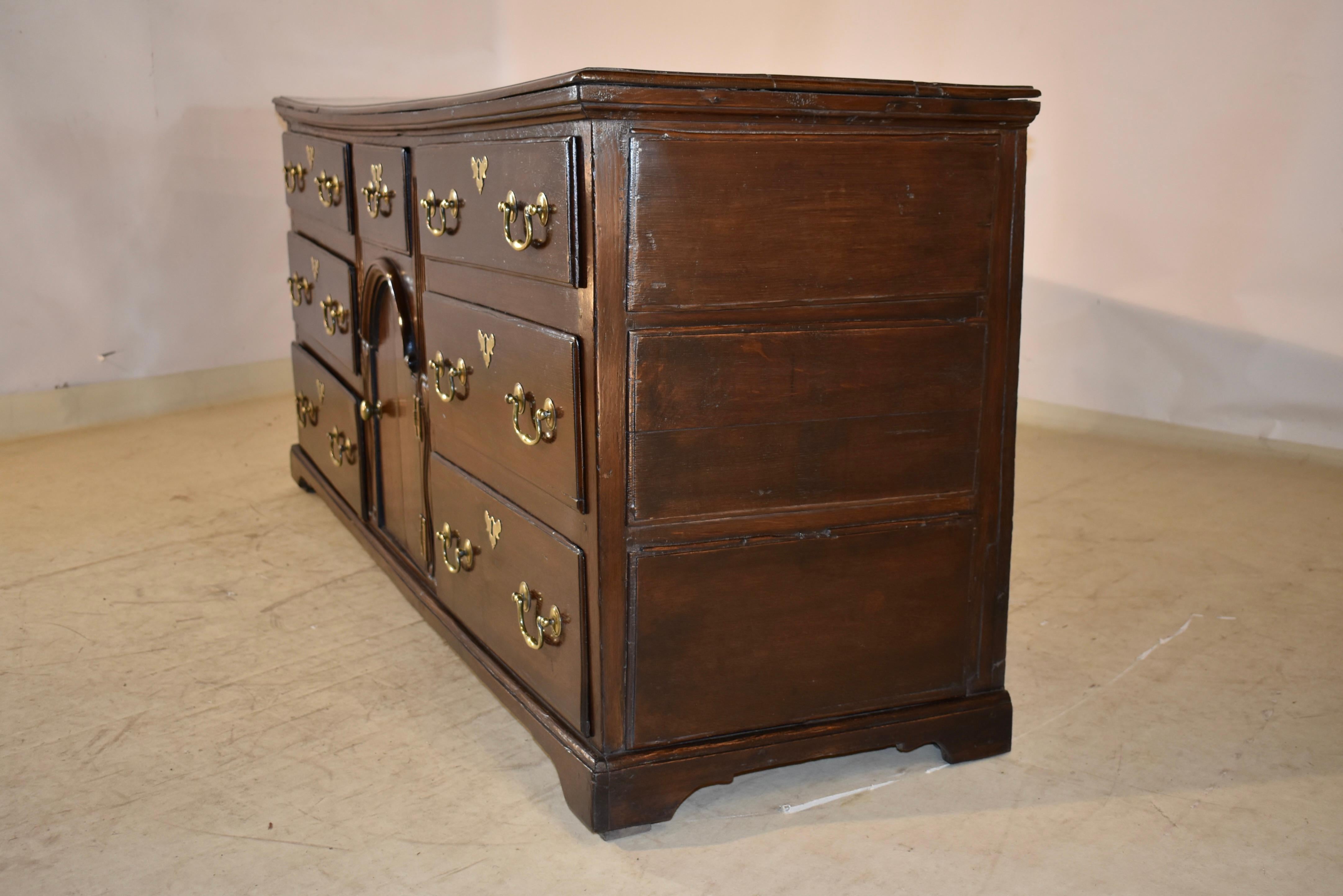 18th Century English Oak Dresser Base For Sale 7