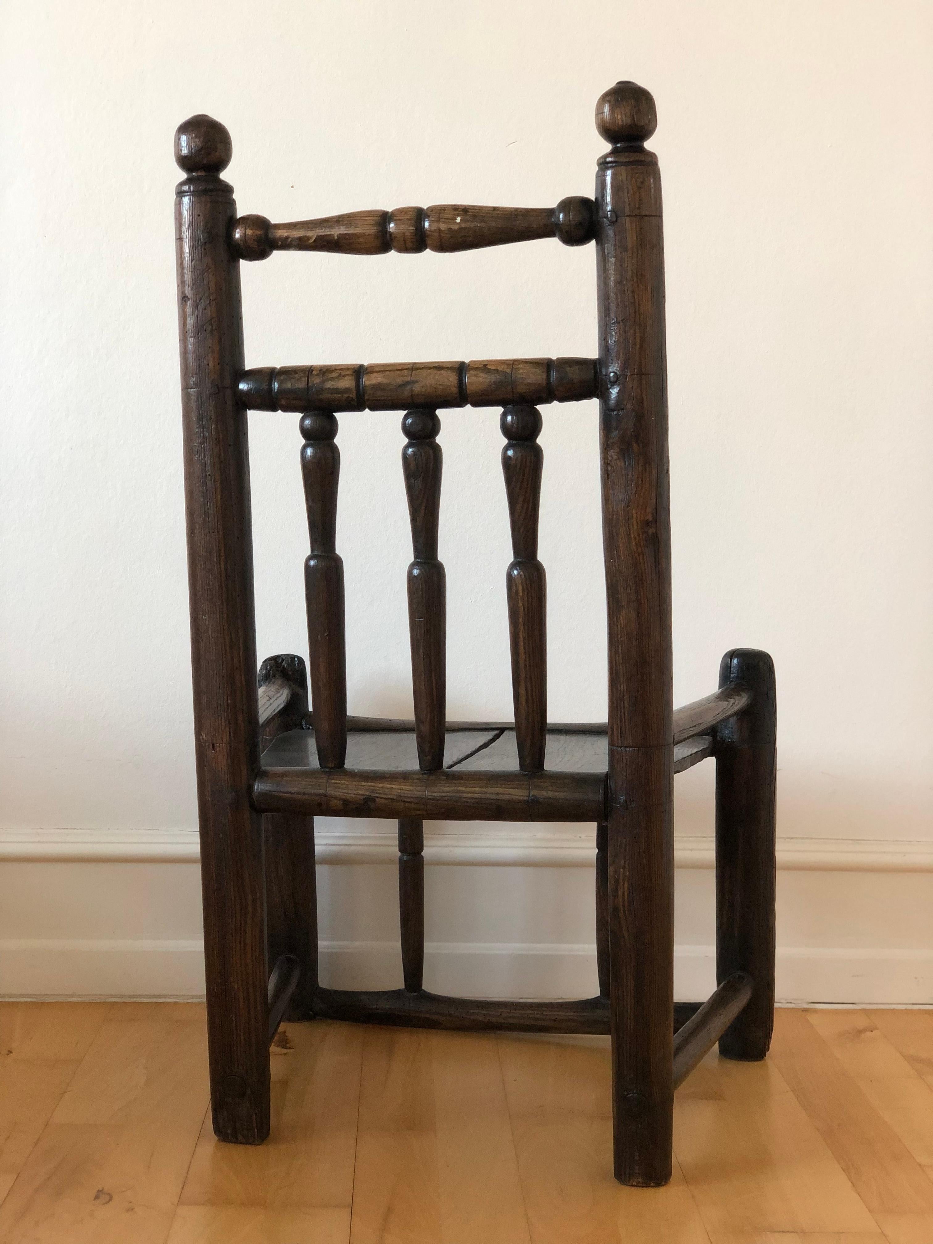 Georgian 18th-Century English Oak Farmhouse Chair For Sale