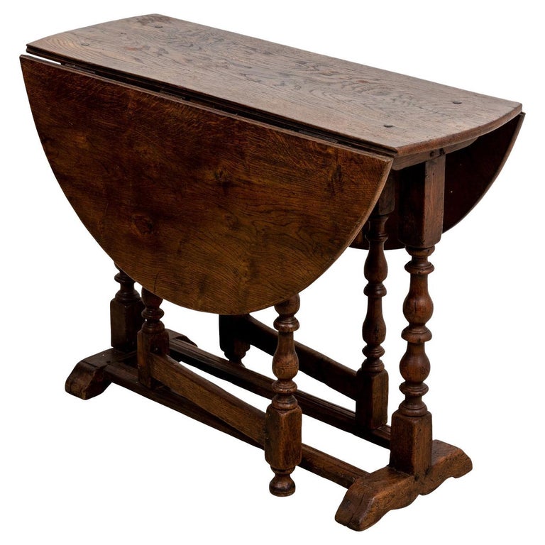 18th Century English Oak Gateleg Table For Sale at 1stDibs