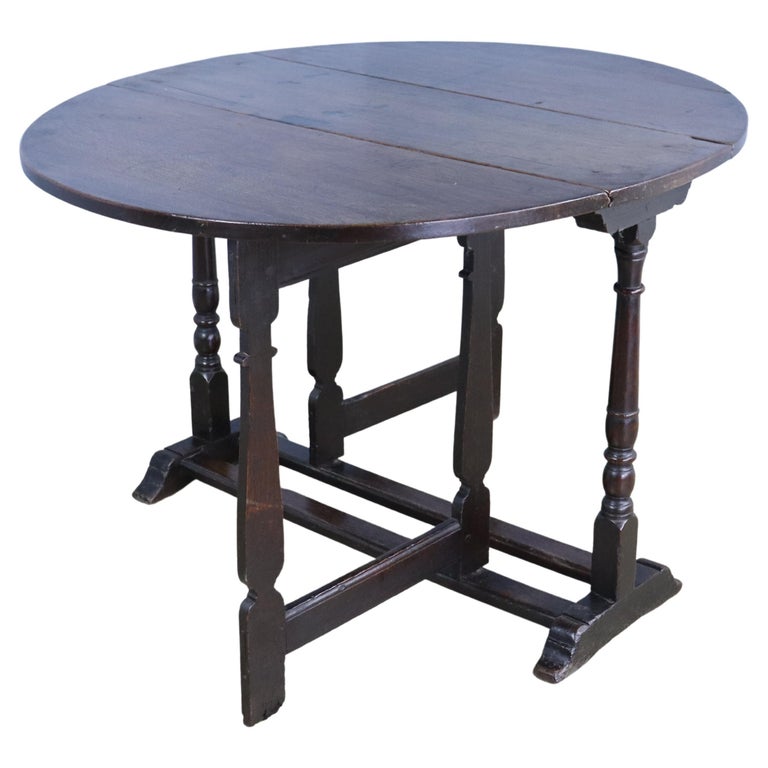 18th Century English Oak Gateleg Table For Sale at 1stDibs