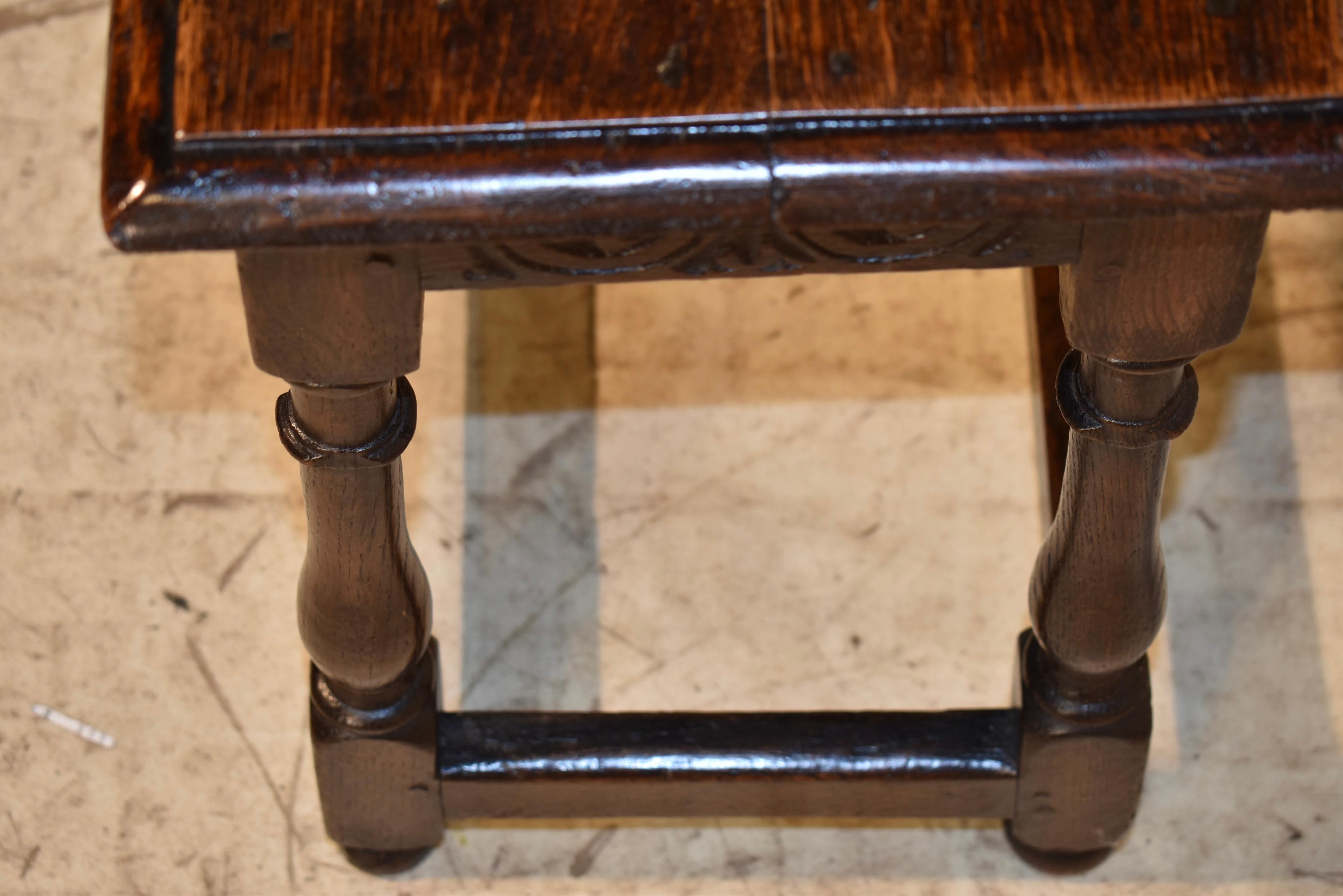18th Century English Oak Joint Stool in vendita 3