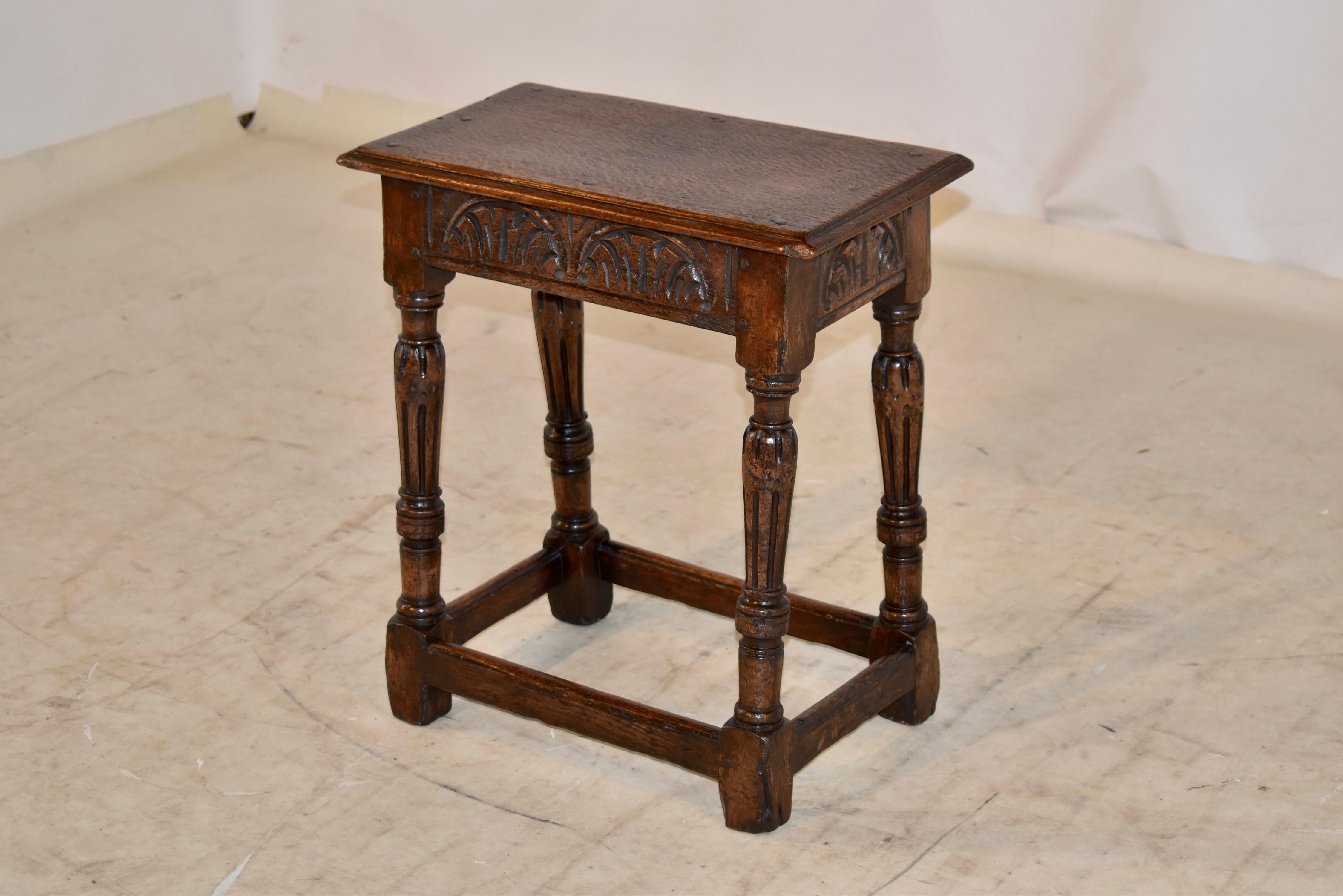 18th Century English Oak Joint Stool In Good Condition For Sale In High Point, NC