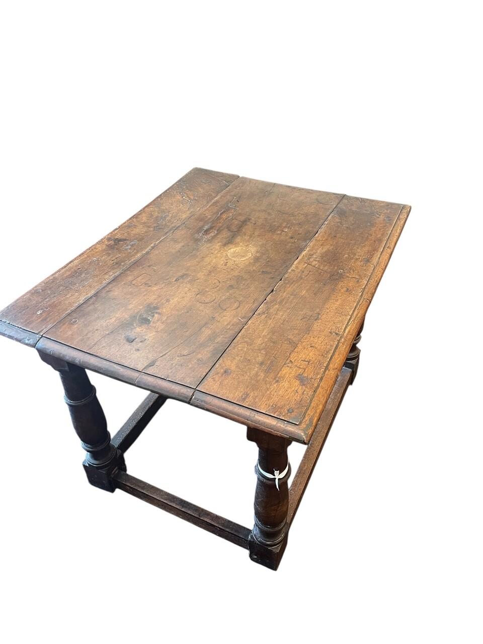 18th Century English Oak Lamp Table. Could be used as a console table or center table