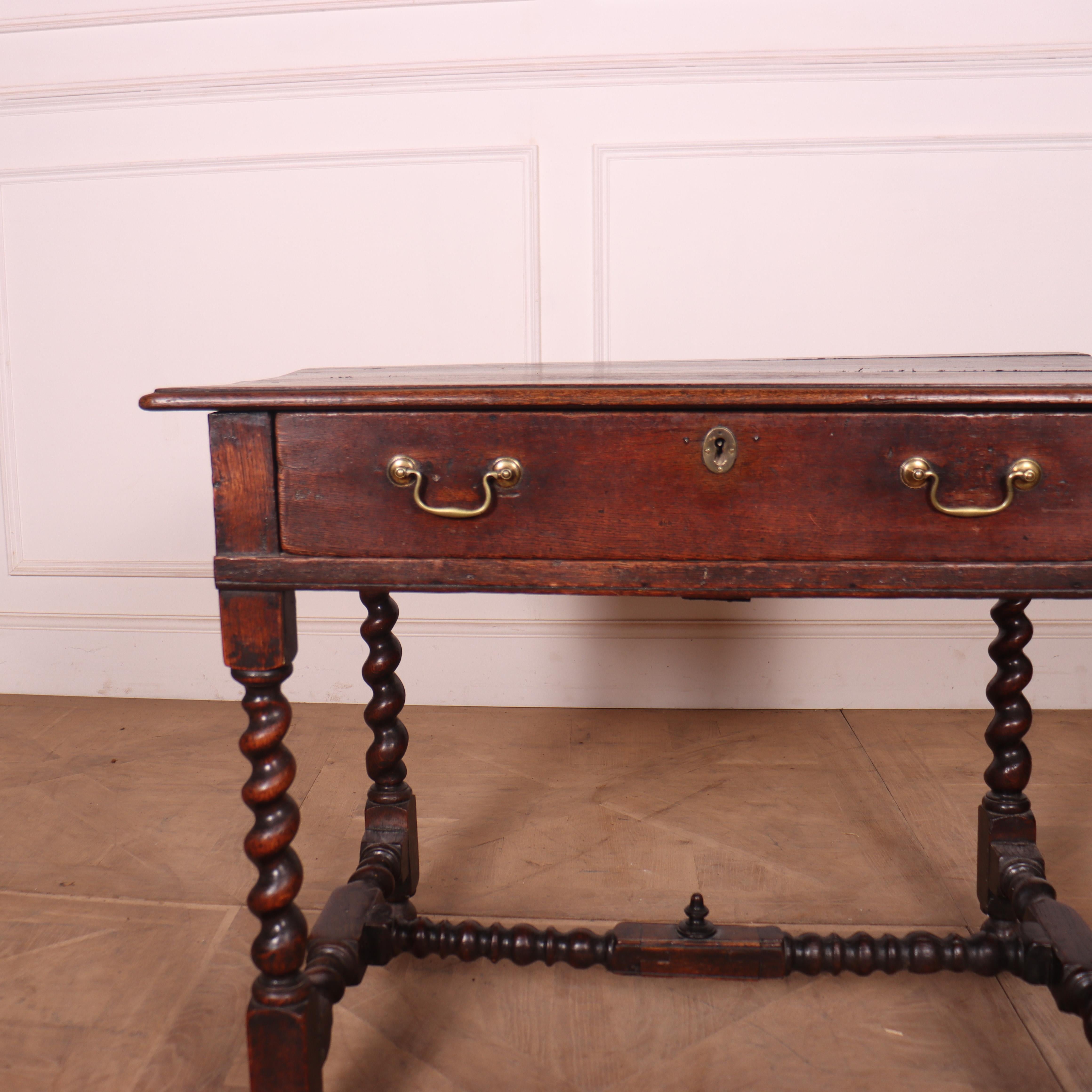 Georgian 18th Century English Oak Lamp Table For Sale