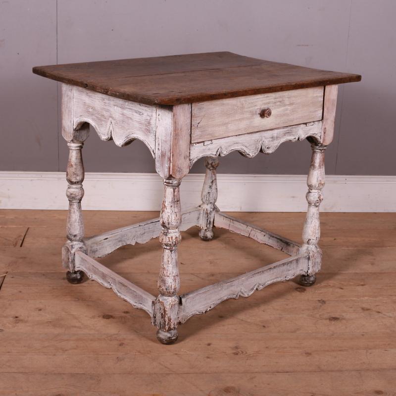 Painted 18th Century English Oak Lamp Table For Sale
