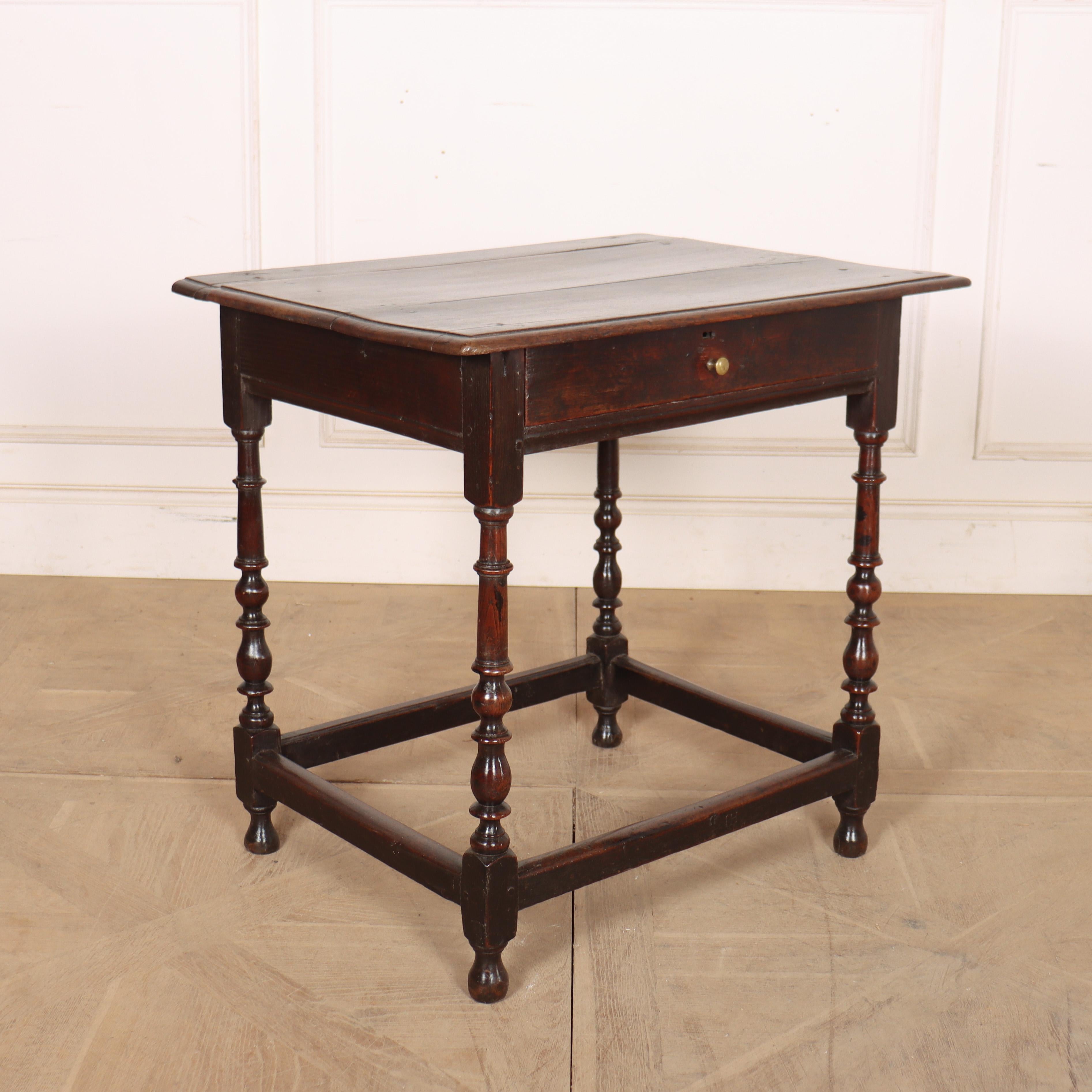 18th Century English Oak Lamp Table Bon état - En vente à Leamington Spa, Warwickshire