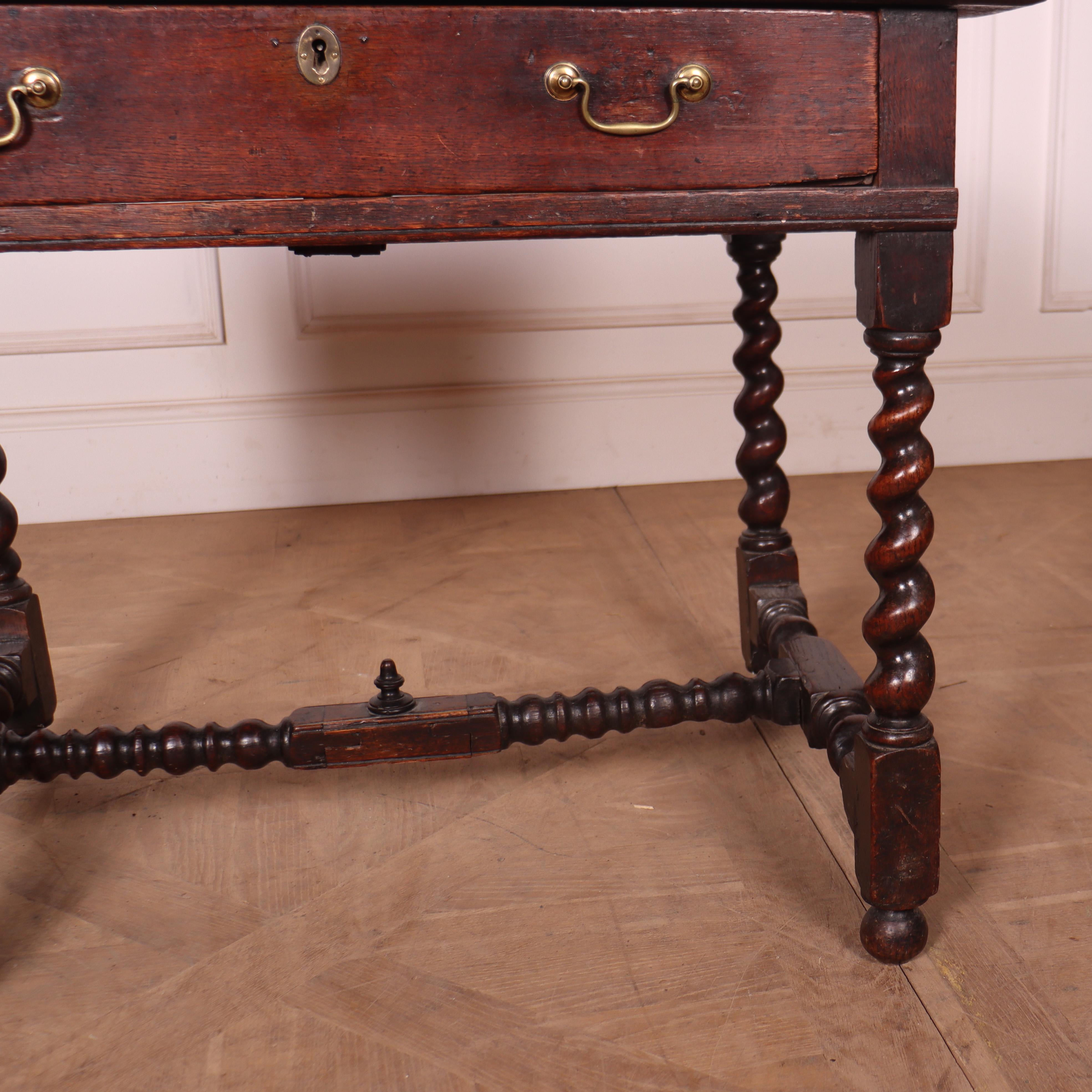 18th Century and Earlier 18th Century English Oak Lamp Table For Sale