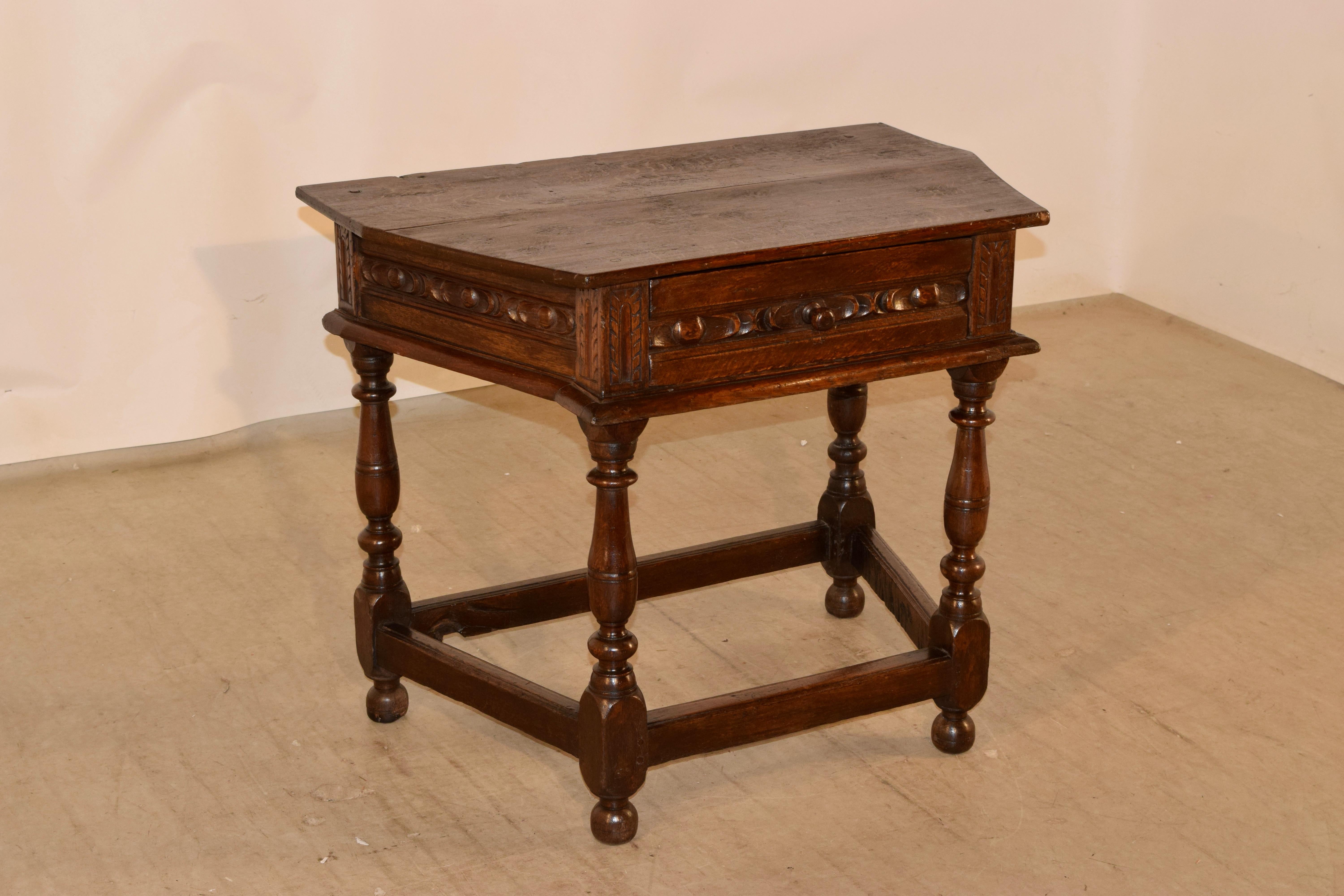 Georgian 18th Century English Oak Side Table