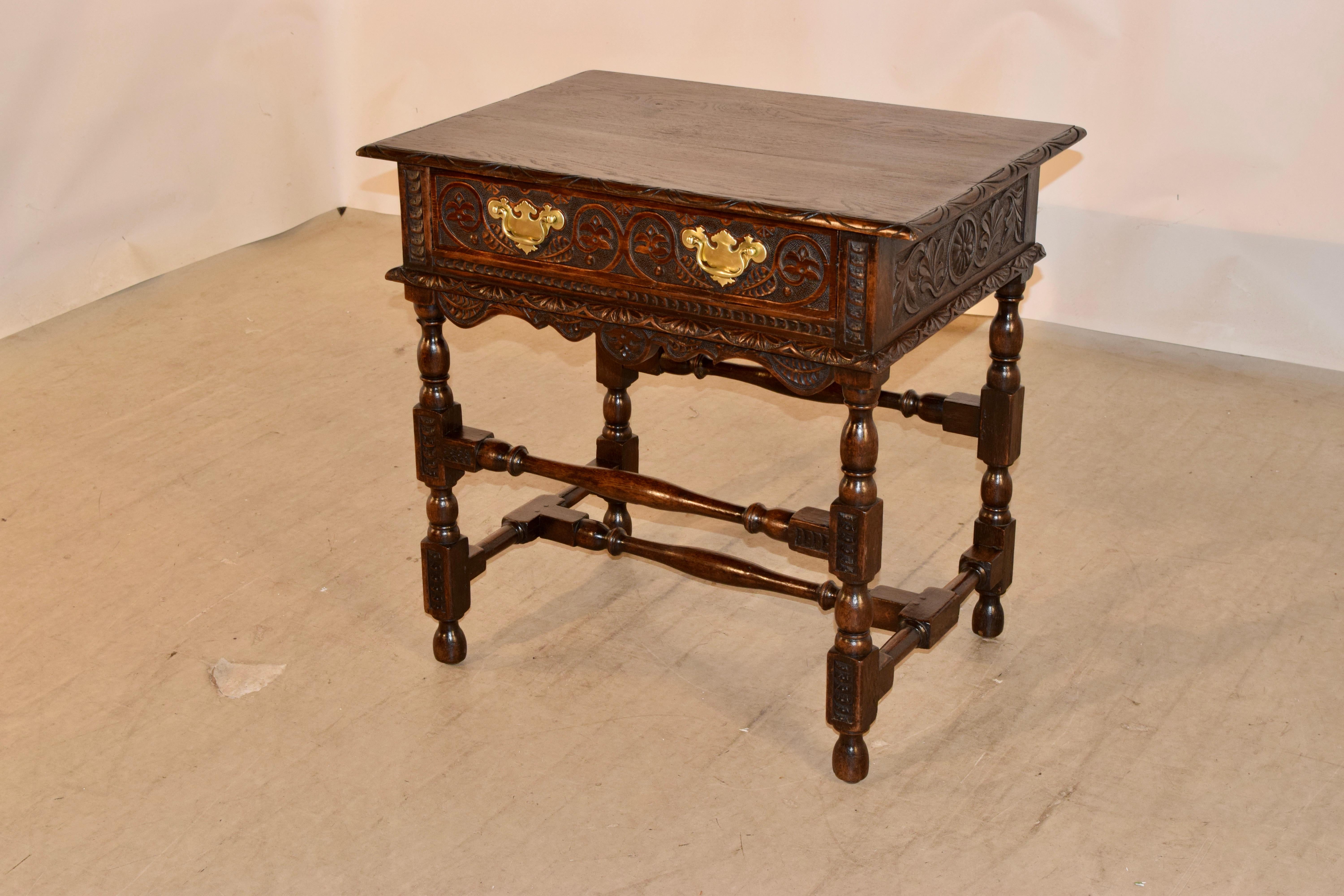 18th Century English Oak Side Table In Good Condition For Sale In High Point, NC