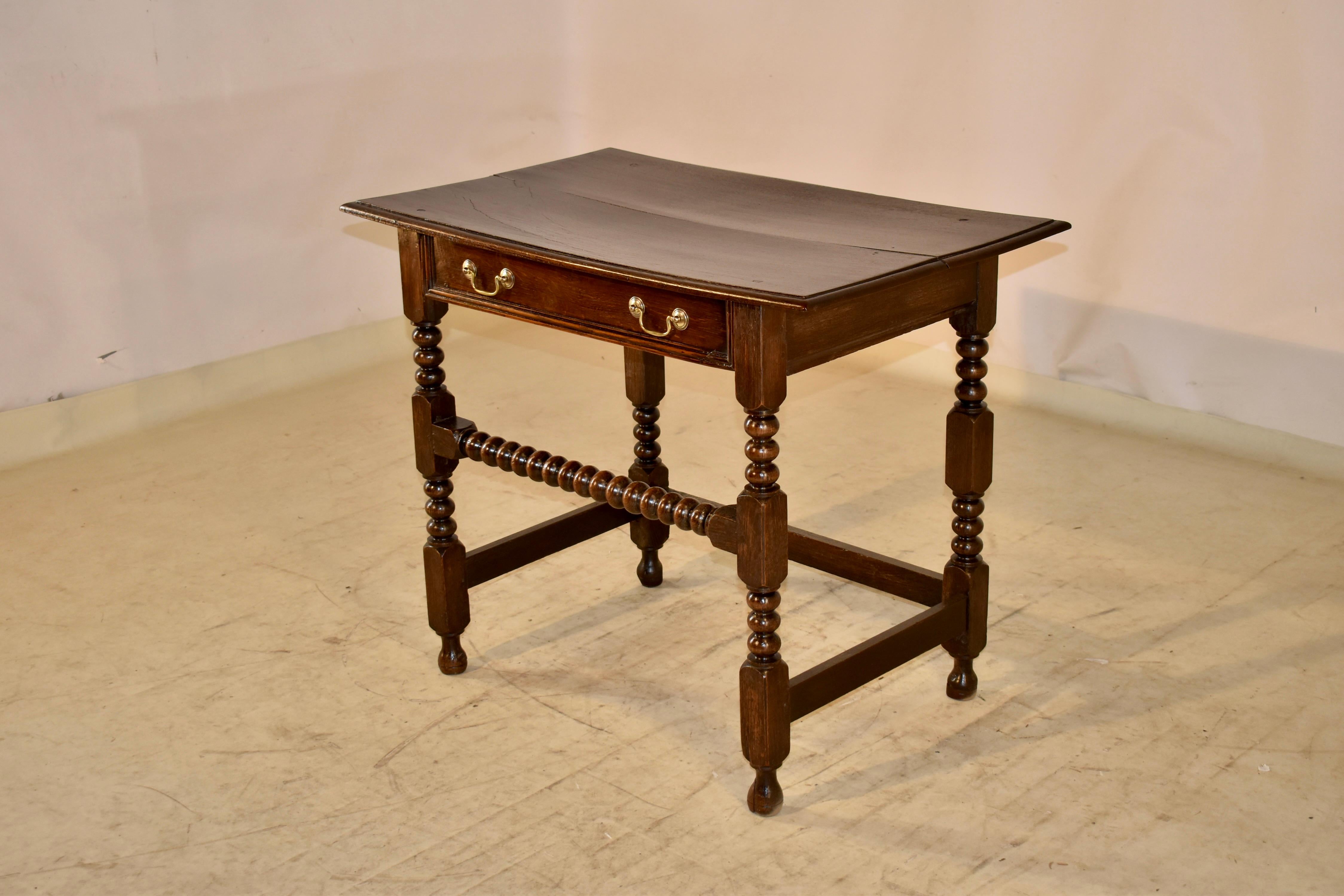 18th Century and Earlier 18th Century English Oak Side Table For Sale