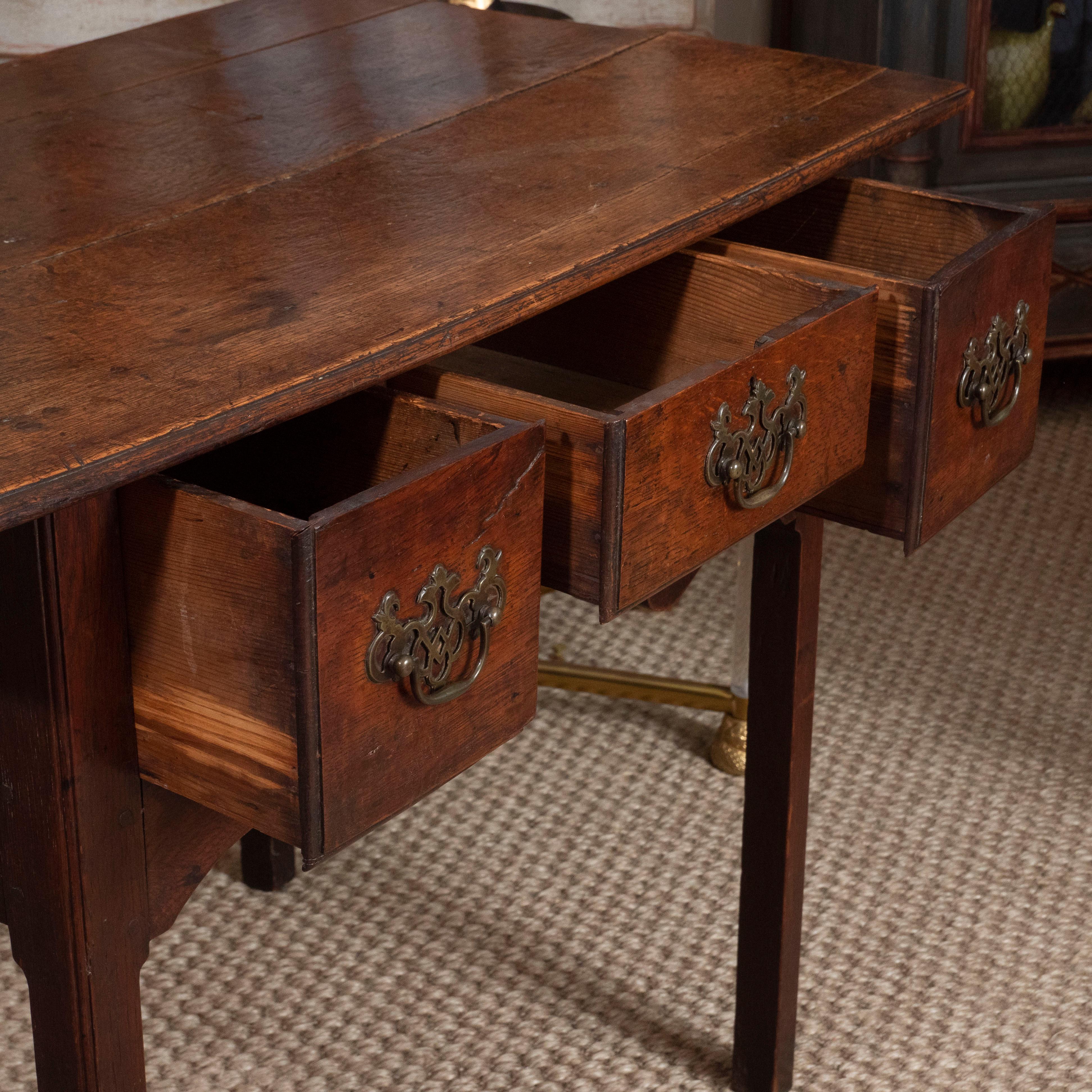 18th Century English Oak Side Table 4