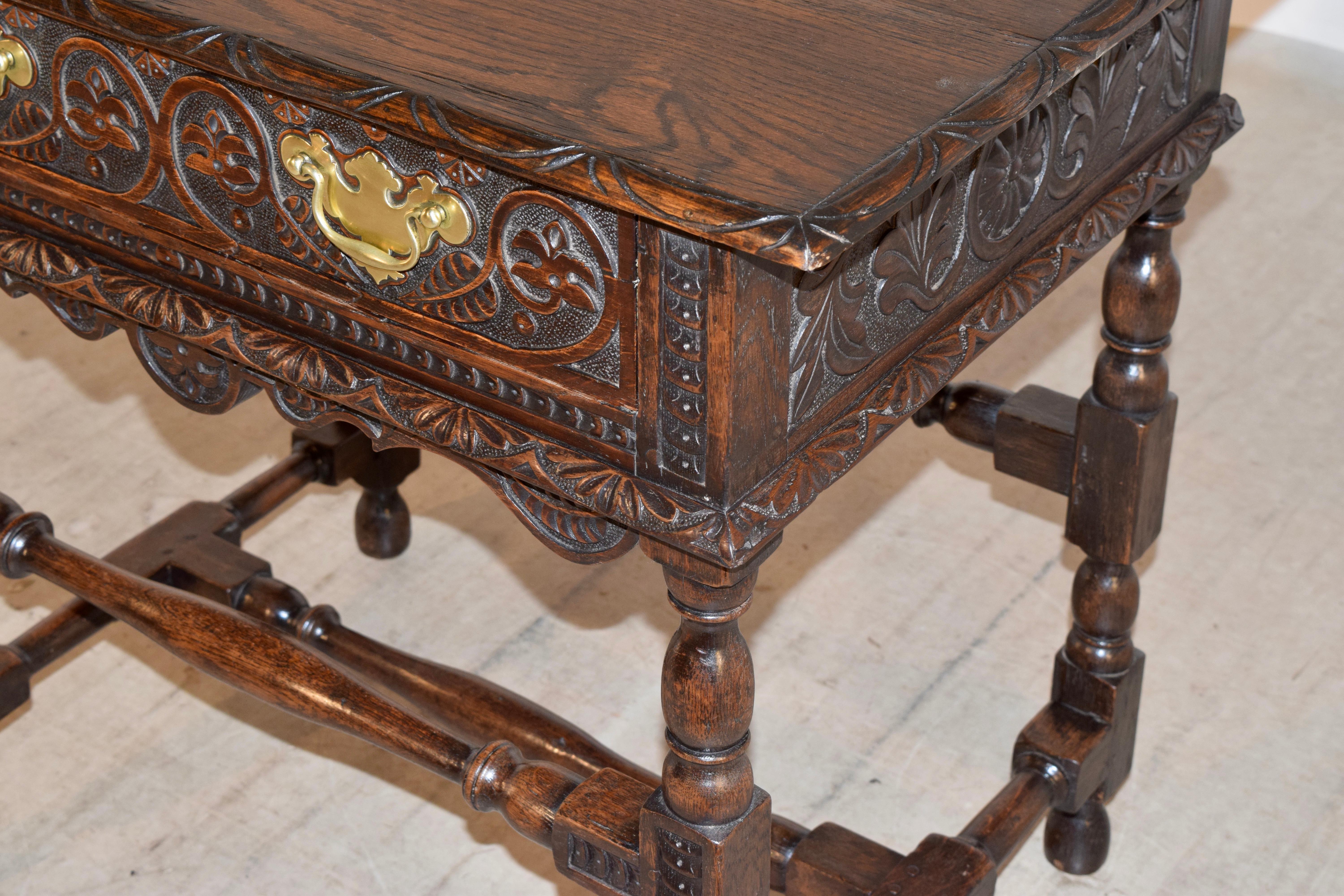 Chêne Table d'appoint en chêne anglais du XVIIIe siècle en vente